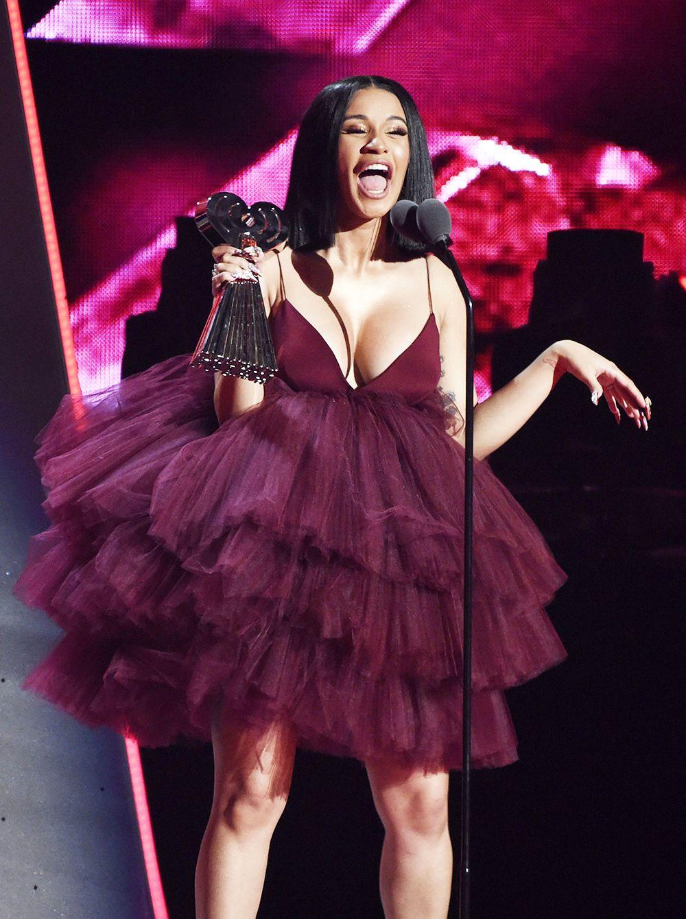 Cardi B Wallpapers - Wallpaper Cave