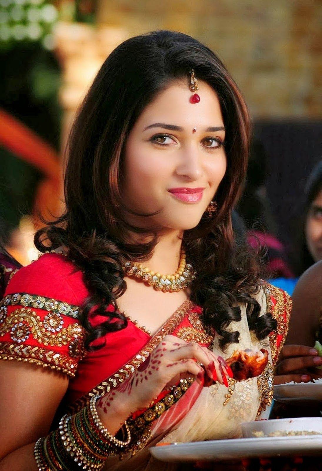 Tamanna Bhatia HD Wallpapers In Saree Wallpaper Cave