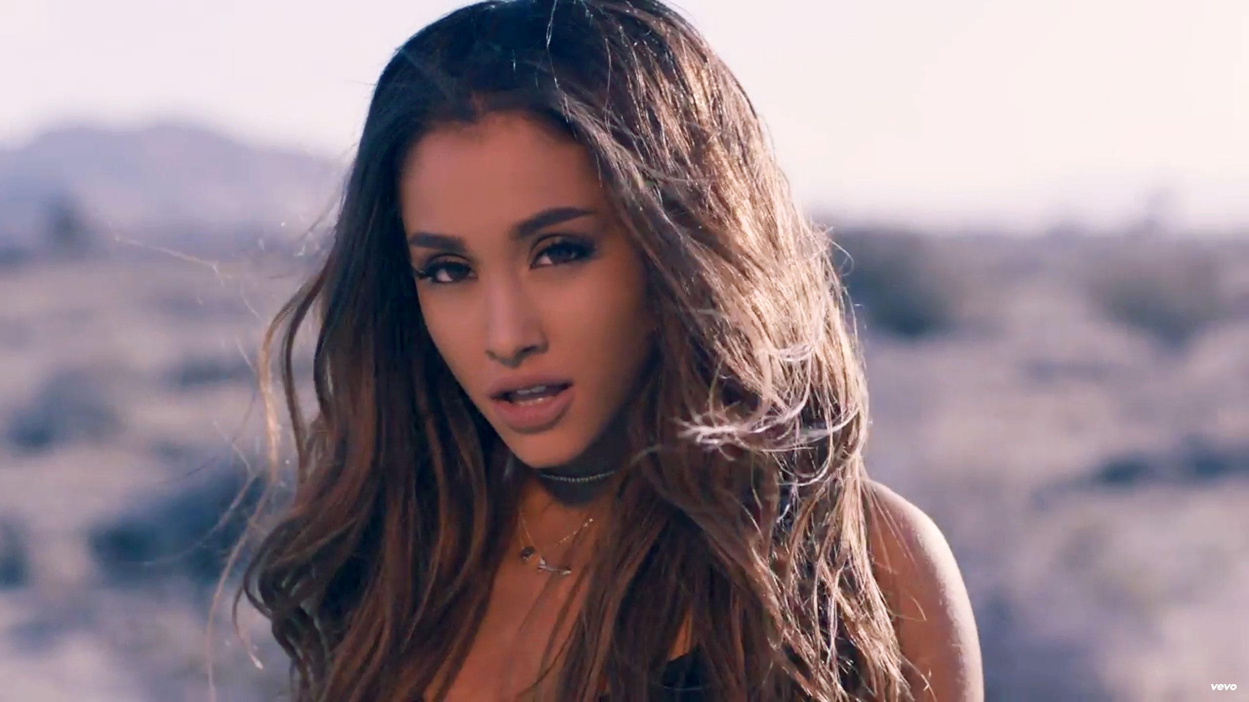 Into you descargar ariana grande Ariana Grande en MP3