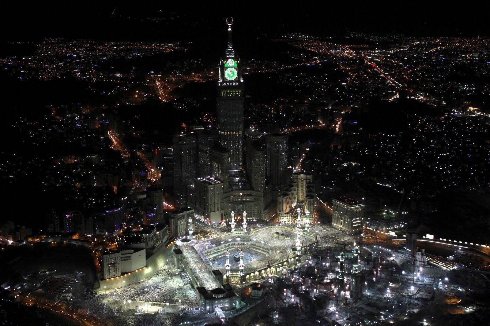 Makkah Clock Tower Wallpapers Wallpaper Cave