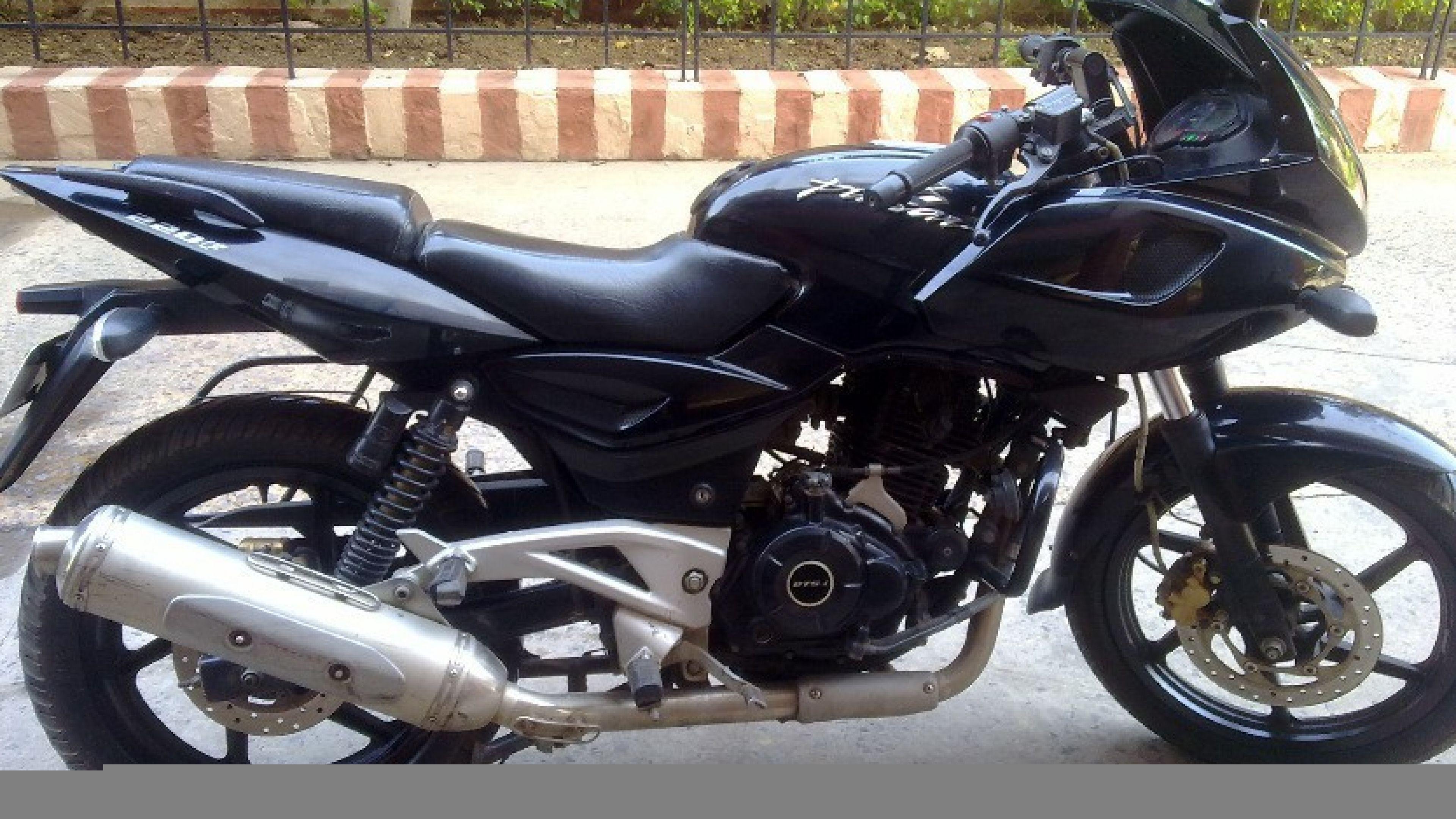 Pulsar Bikes Wallpapers HD Wallpaper Cave