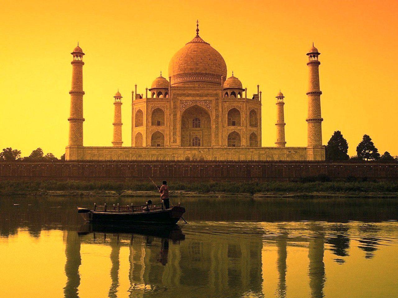 Taj Mahal At Night Wallpapers 3d Wallpaper Cave