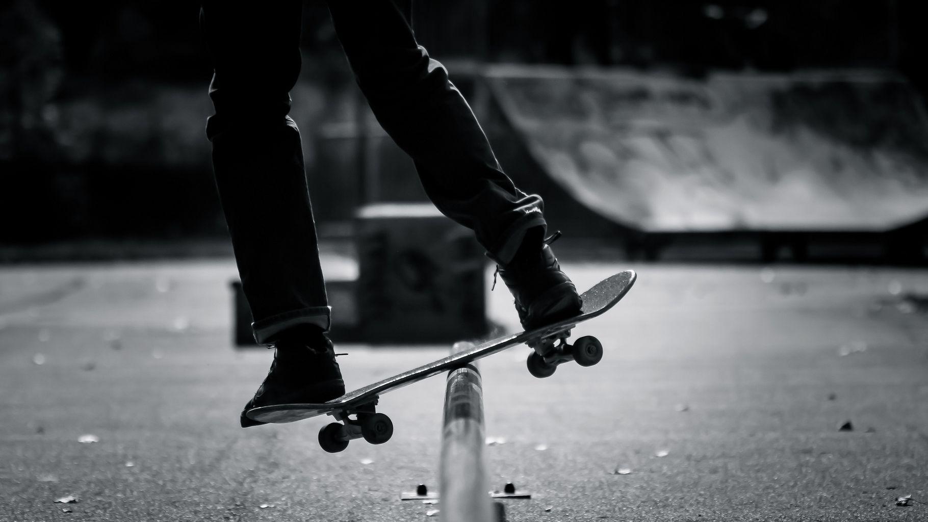Skateboard Wallpapers Black And White Wallpaper Cave