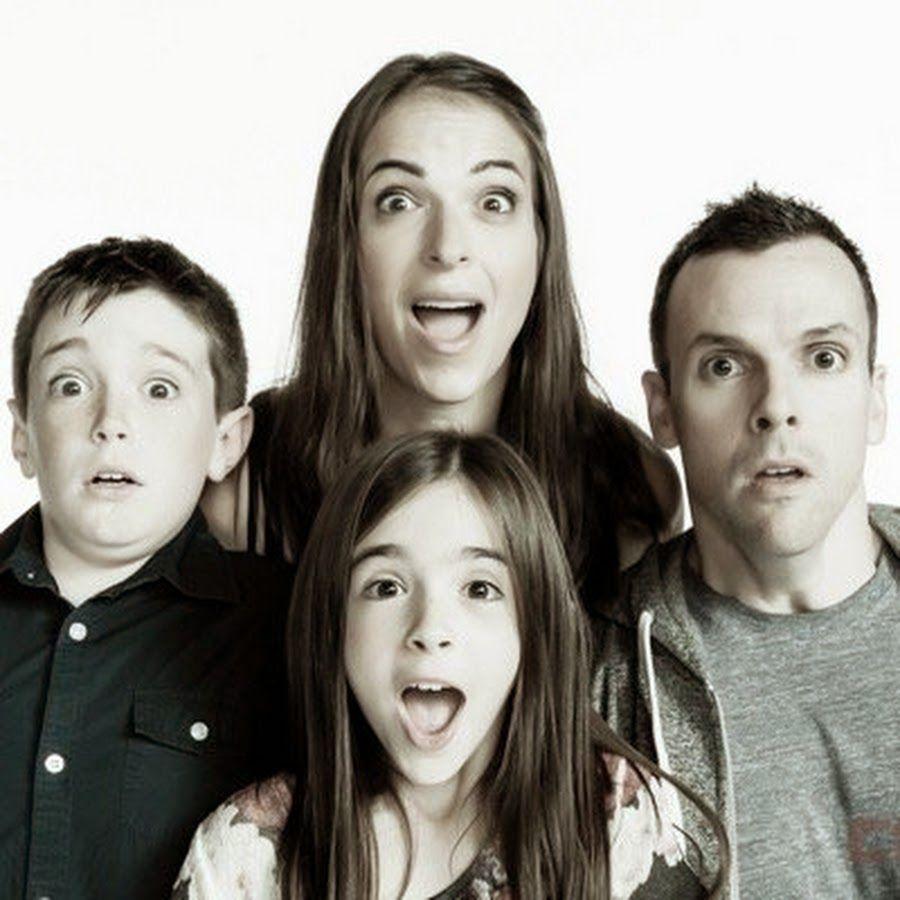 Eh Bee Family Wallpapers Wallpaper Cave