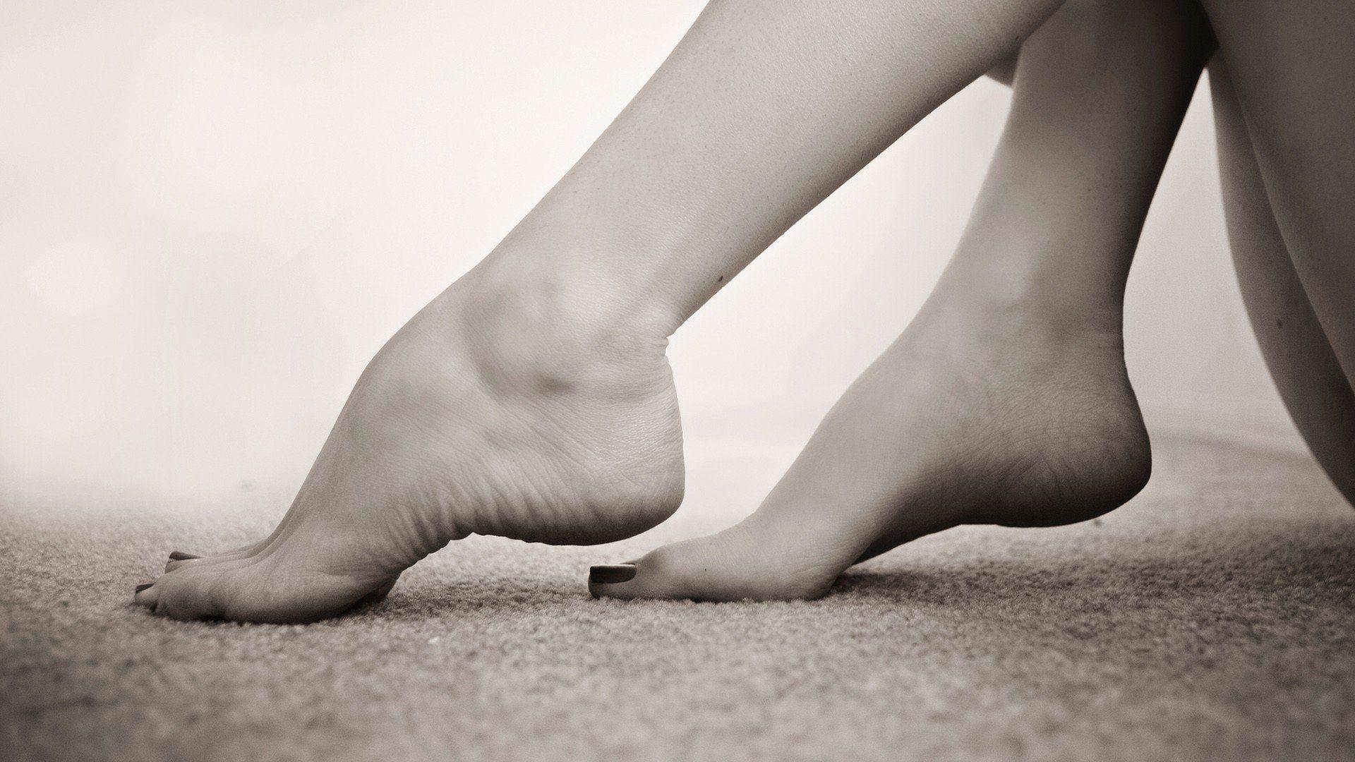 Barefoot Wallpapers Wallpaper Cave