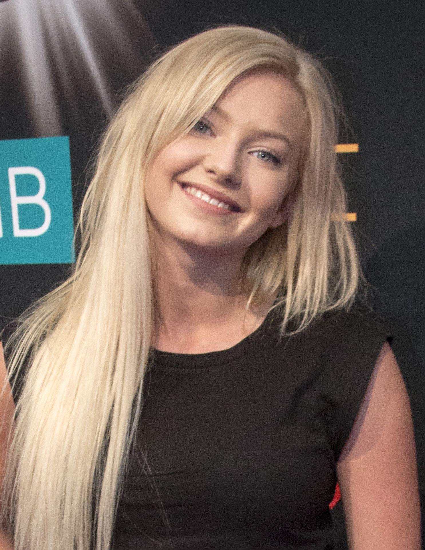 Astrid S Wallpapers Wallpaper Cave