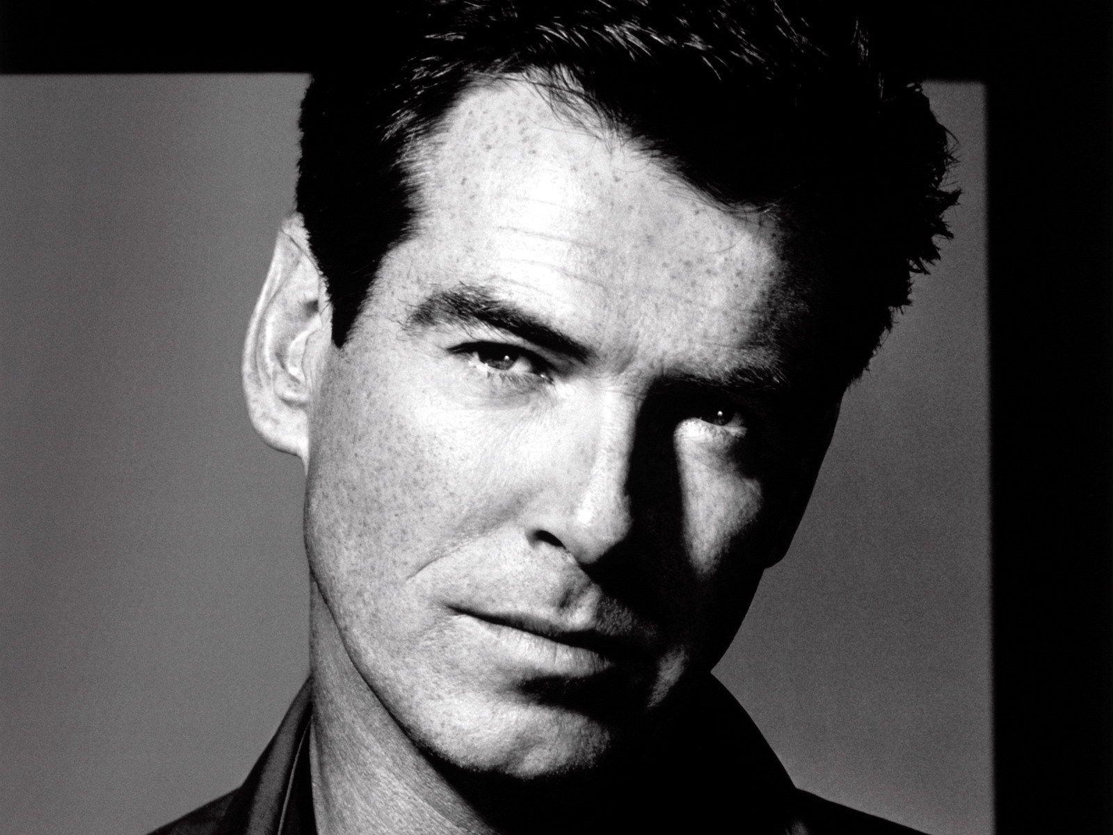 Pierce Brosnan Wallpapers Wallpaper Cave