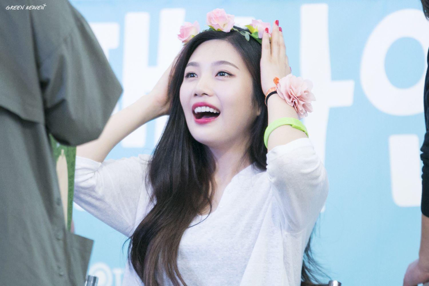 Joy Red Velvet Wallpapers Wallpaper Cave