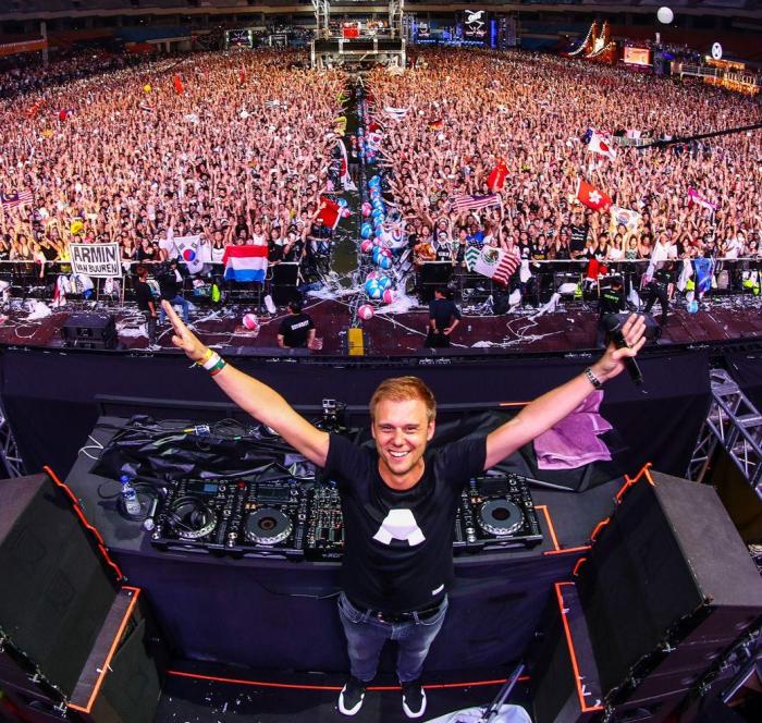 Armin van buuren net worth 2021