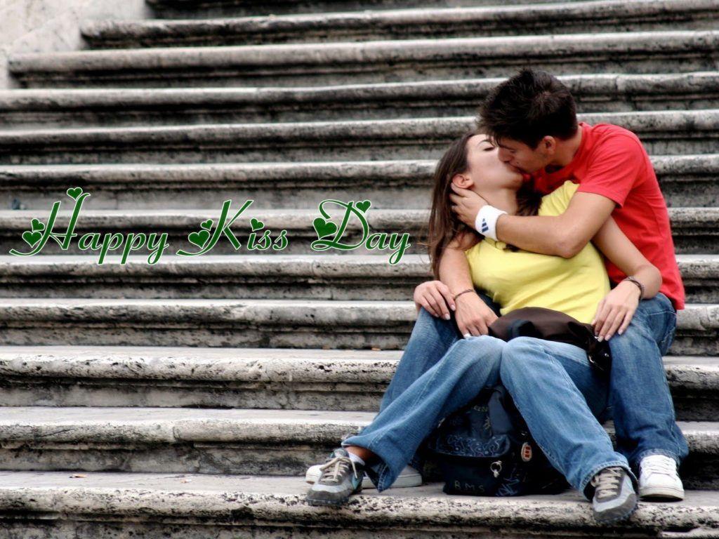 Cute Couple Kissing Images With Quotes