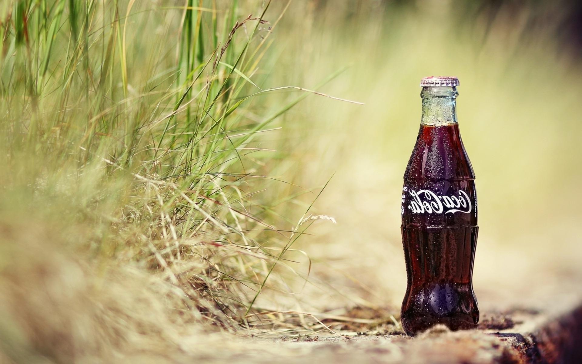 Cocacola Bottle Wallpapers Wallpaper Cave