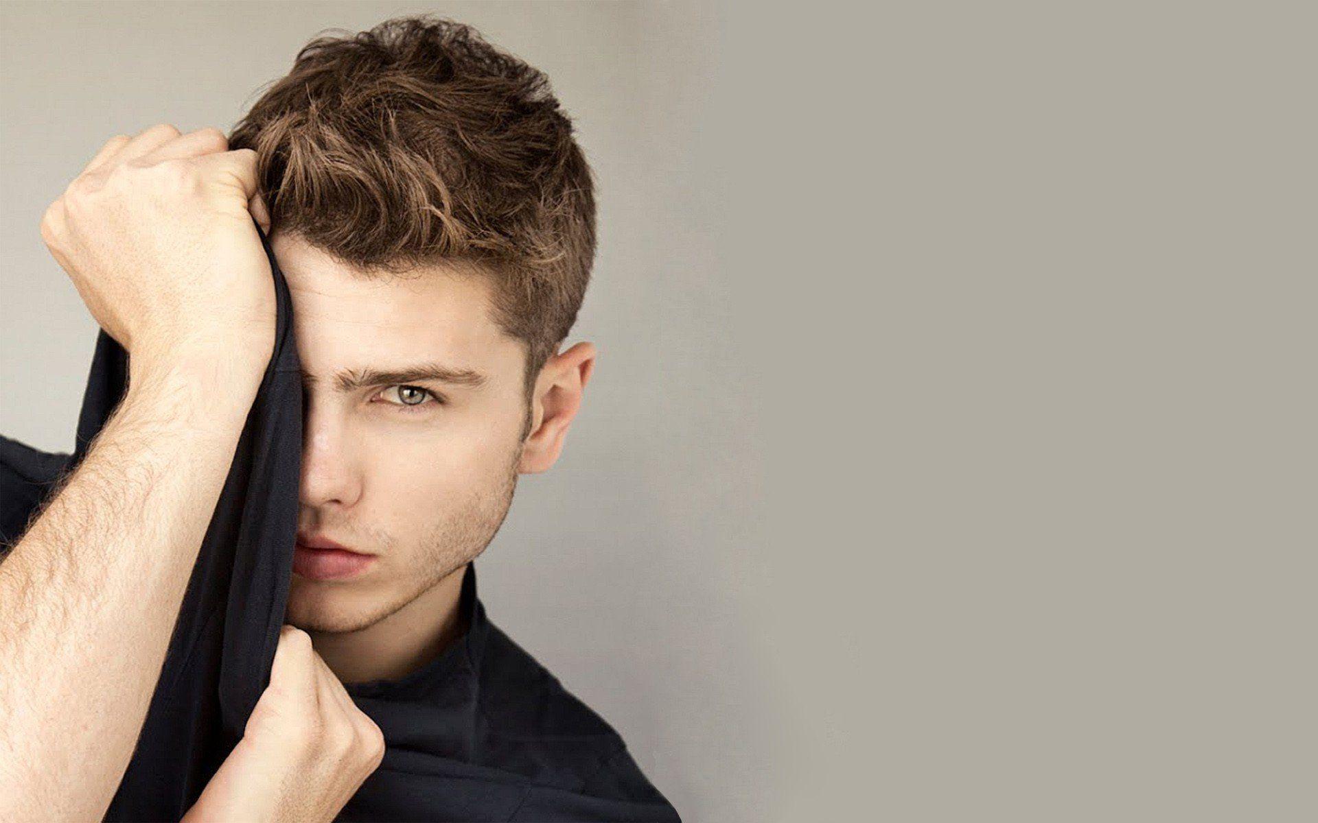 [22++] Amazing Boy Models Wallpapers