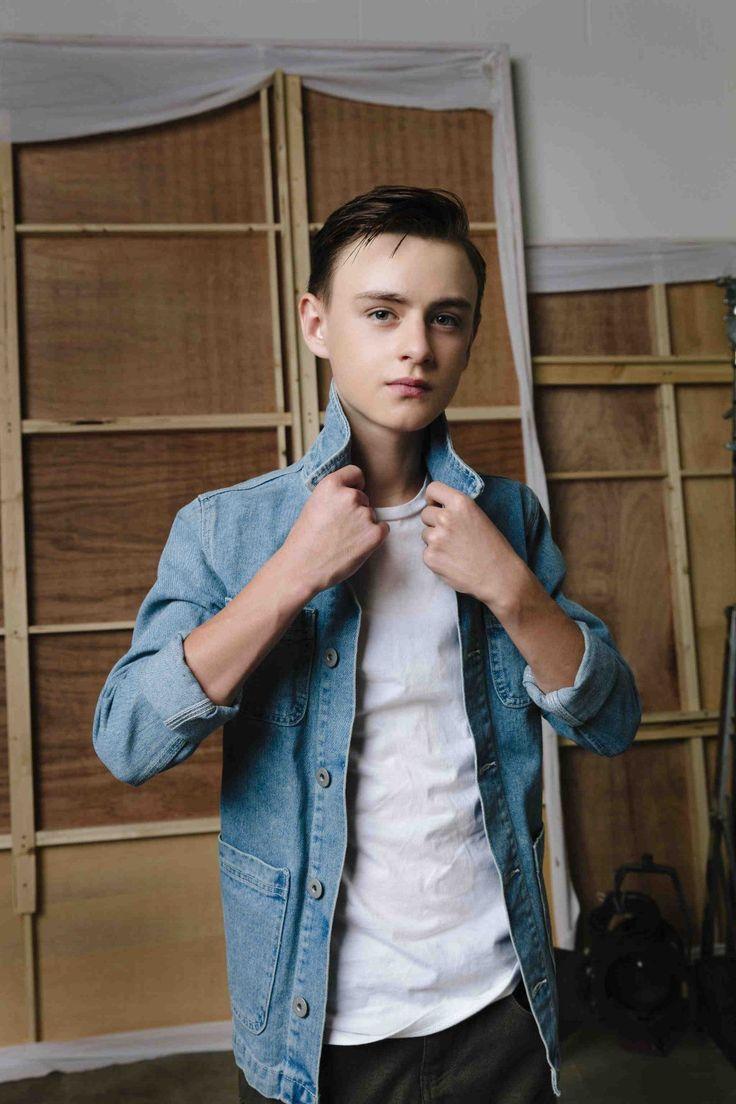 Jaeden Martell Wallpapers Wallpaper Cave