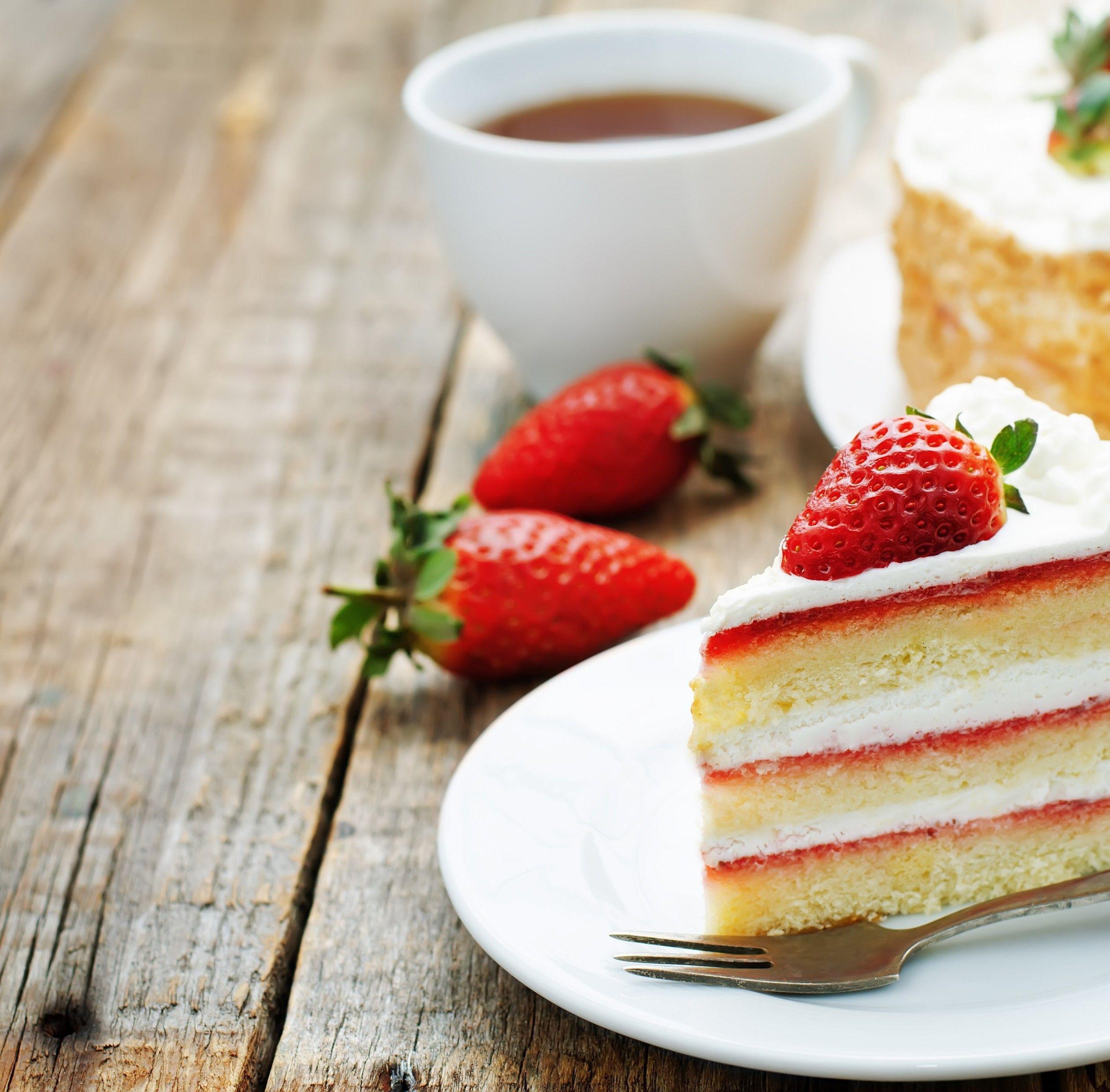 [18+] Awesome Pastries Wallpapers