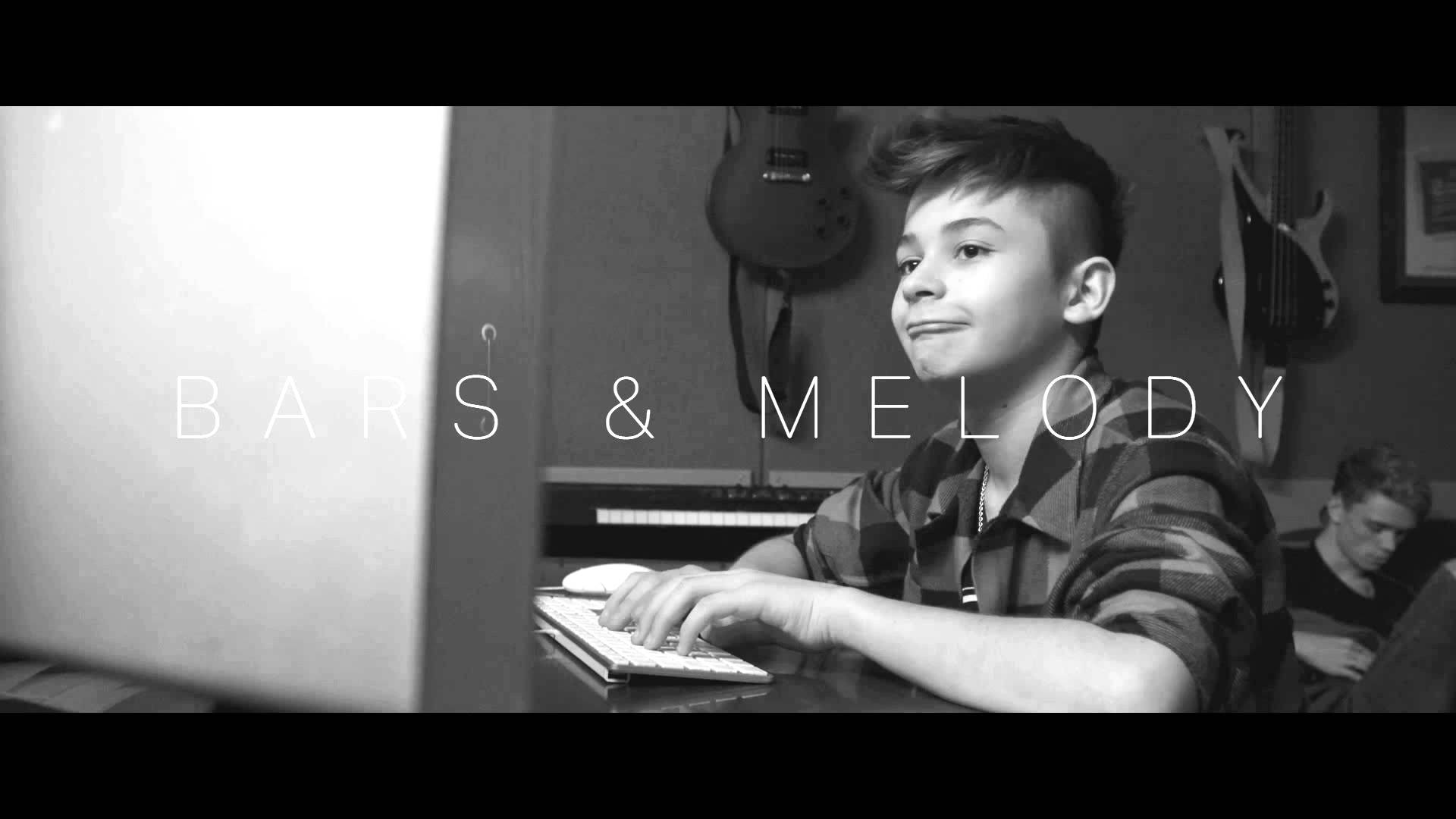 Bars And Melody Wallpaper