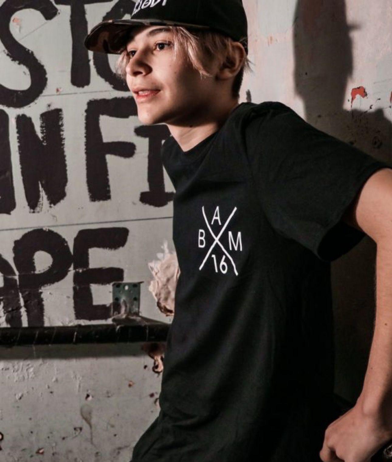 Bars And Melody Wallpaper