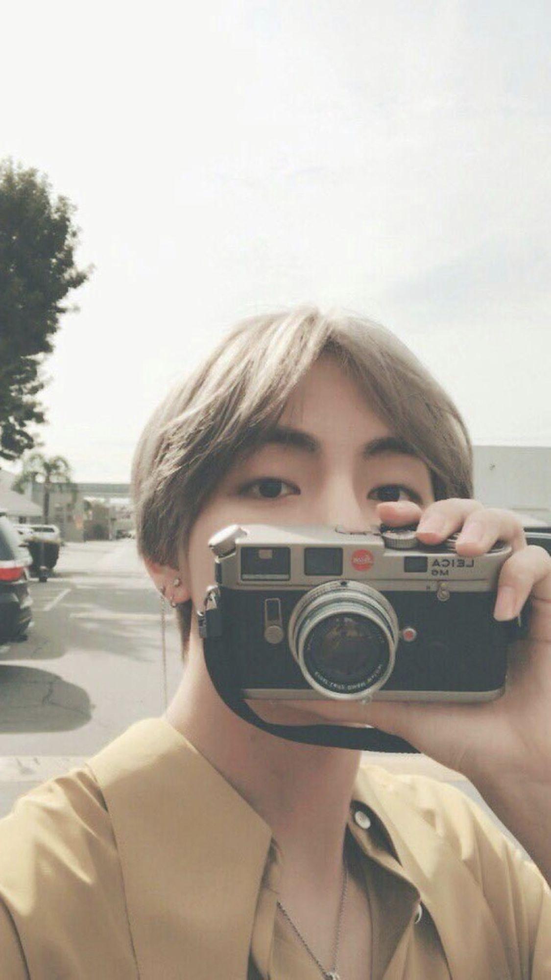 BTS Aesthetic Tae Wallpaper