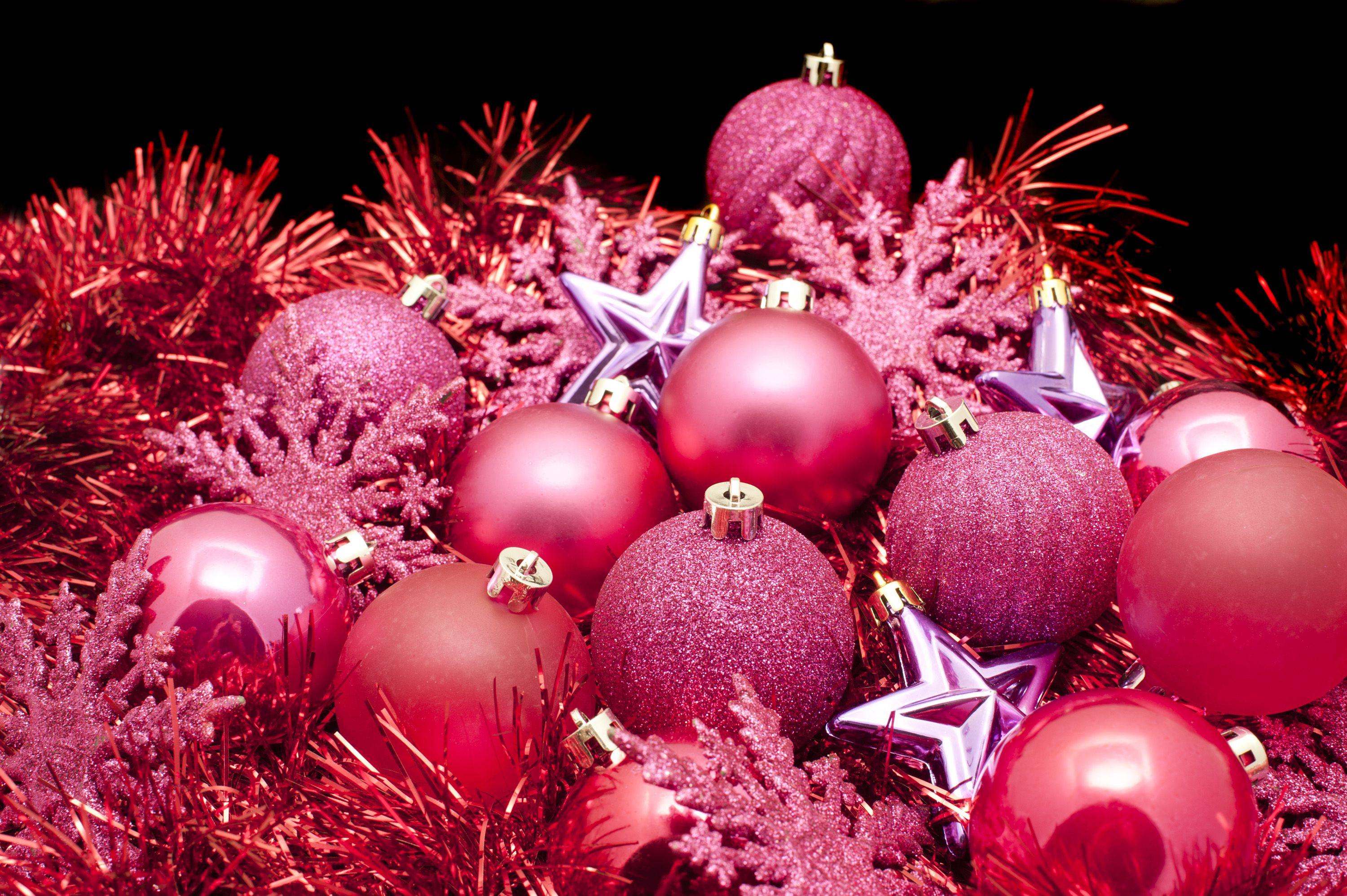 Pink Red Christmas Wallpapers Wallpaper Cave