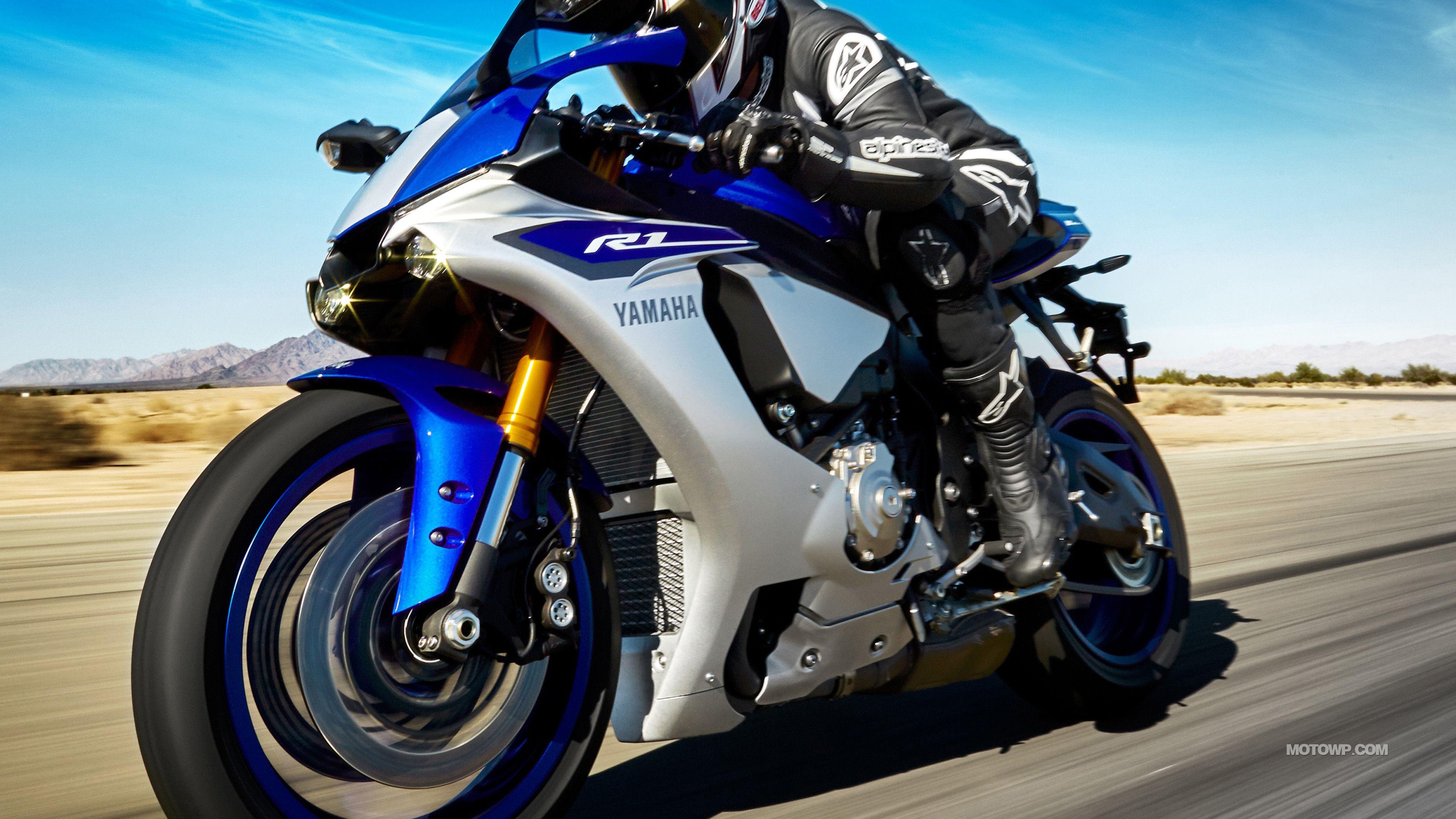 Yamaha YZFR1M Supersport Motorcycle Wallpapers