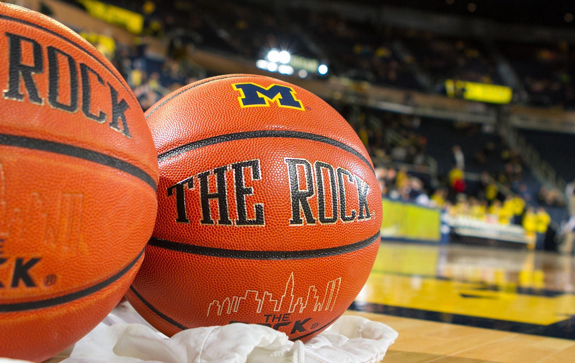 Michigan Wolverines Men's Basketball Wallpapers Wallpaper Cave