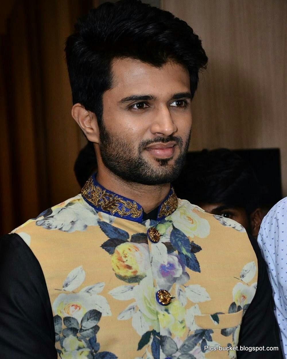Vijay Deverakonda Wallpapers Wallpaper Cave