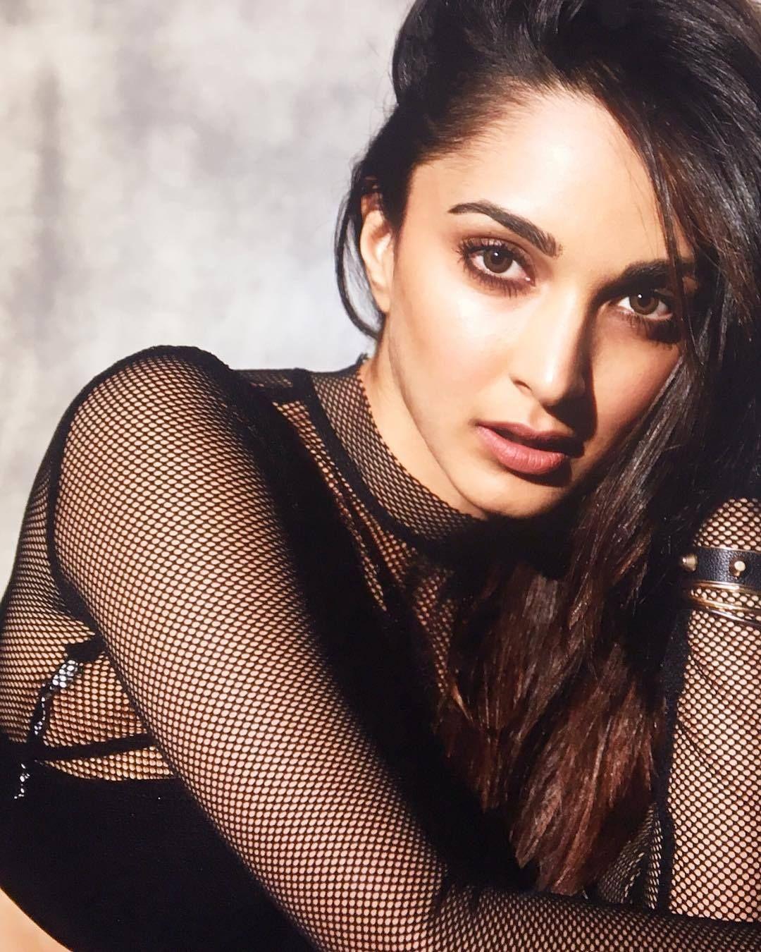 Kiara Advani Wallpapers - Wallpaper Cave