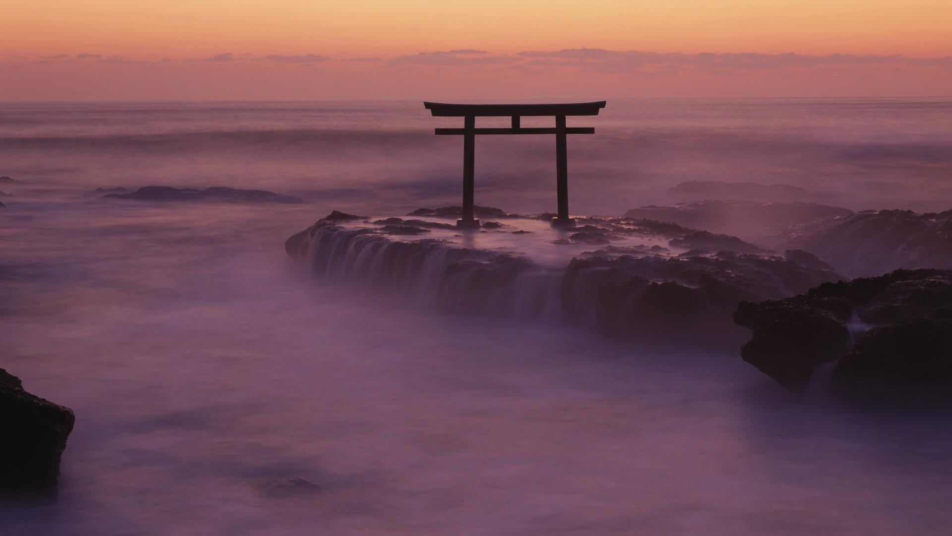 minimal black and white japanese torii gate wallpaper engine Fif 2007