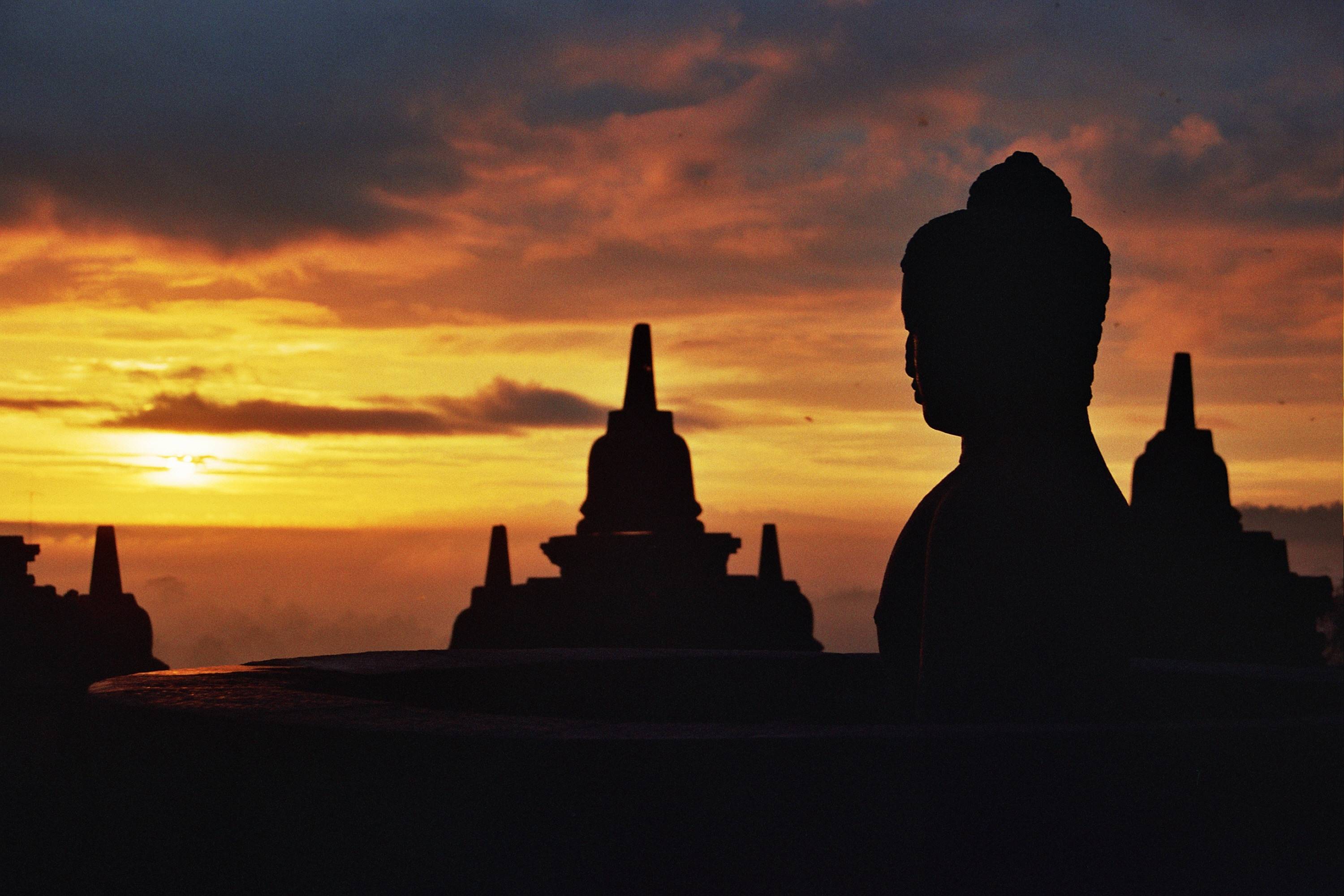 Sunset Candi Borobudur Hd Tour & Outbound Borobudur