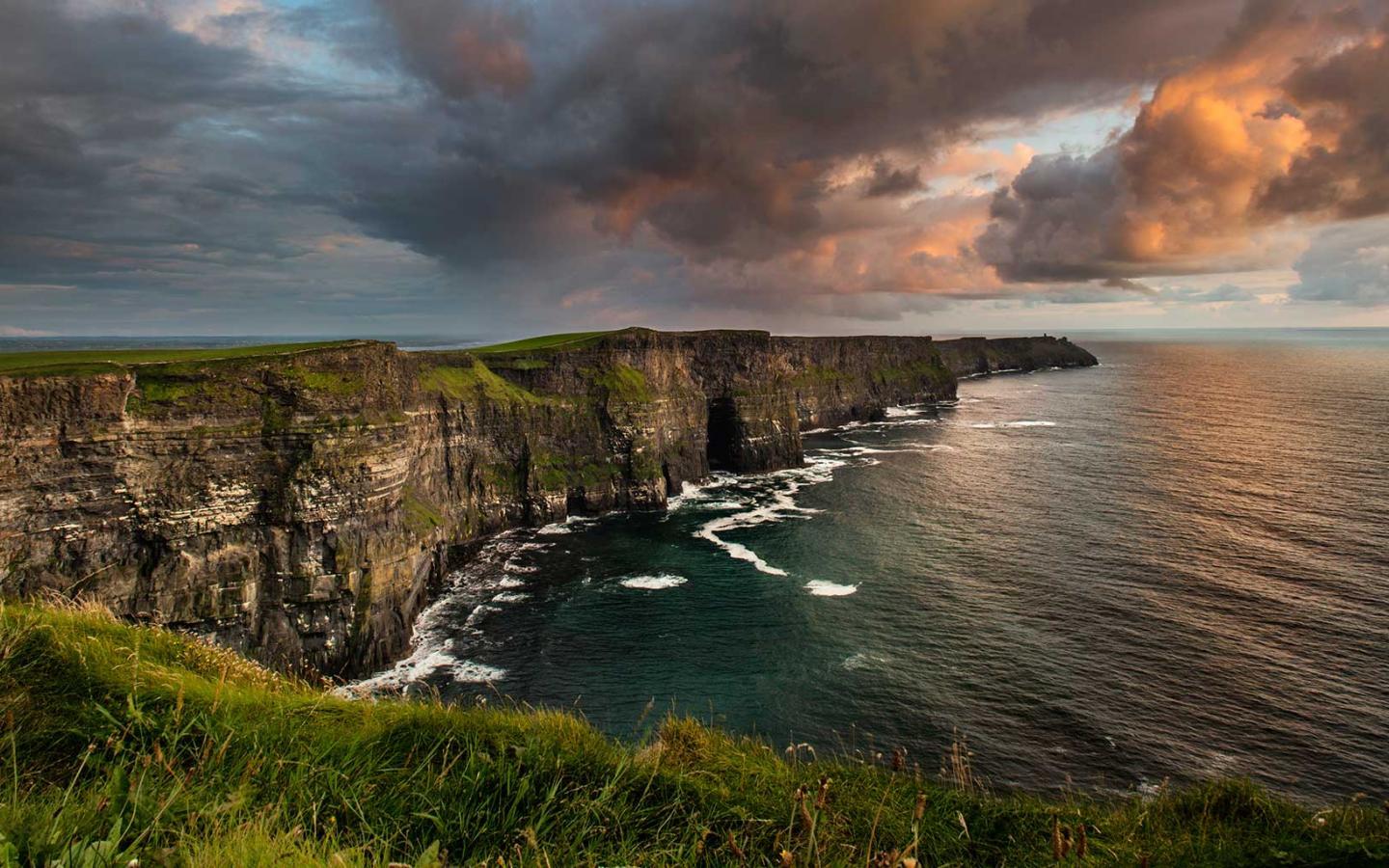 Cliffs Of Moher Wallpapers Wallpaper Cave