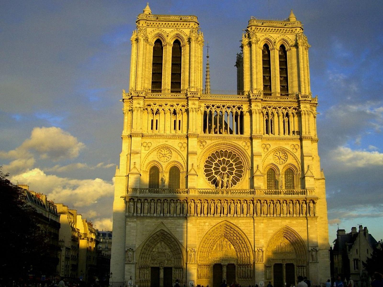NotreDame Cathedral Wallpapers Wallpaper Cave