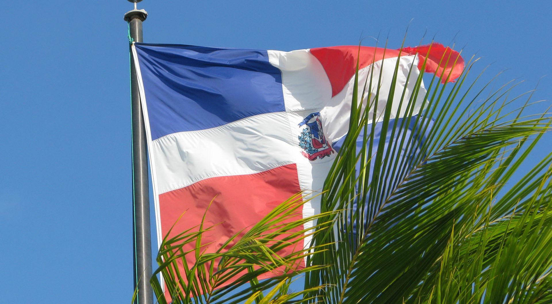 Dominican Republic Flag Wallpapers Wallpaper Cave
