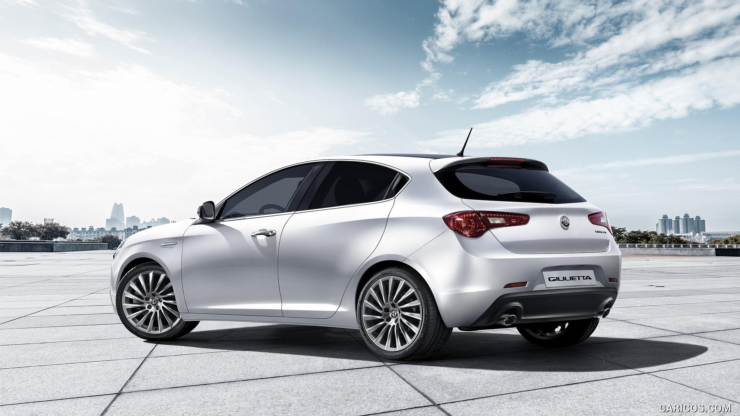 Alfa Romeo Giulietta Wallpapers Wallpaper Cave