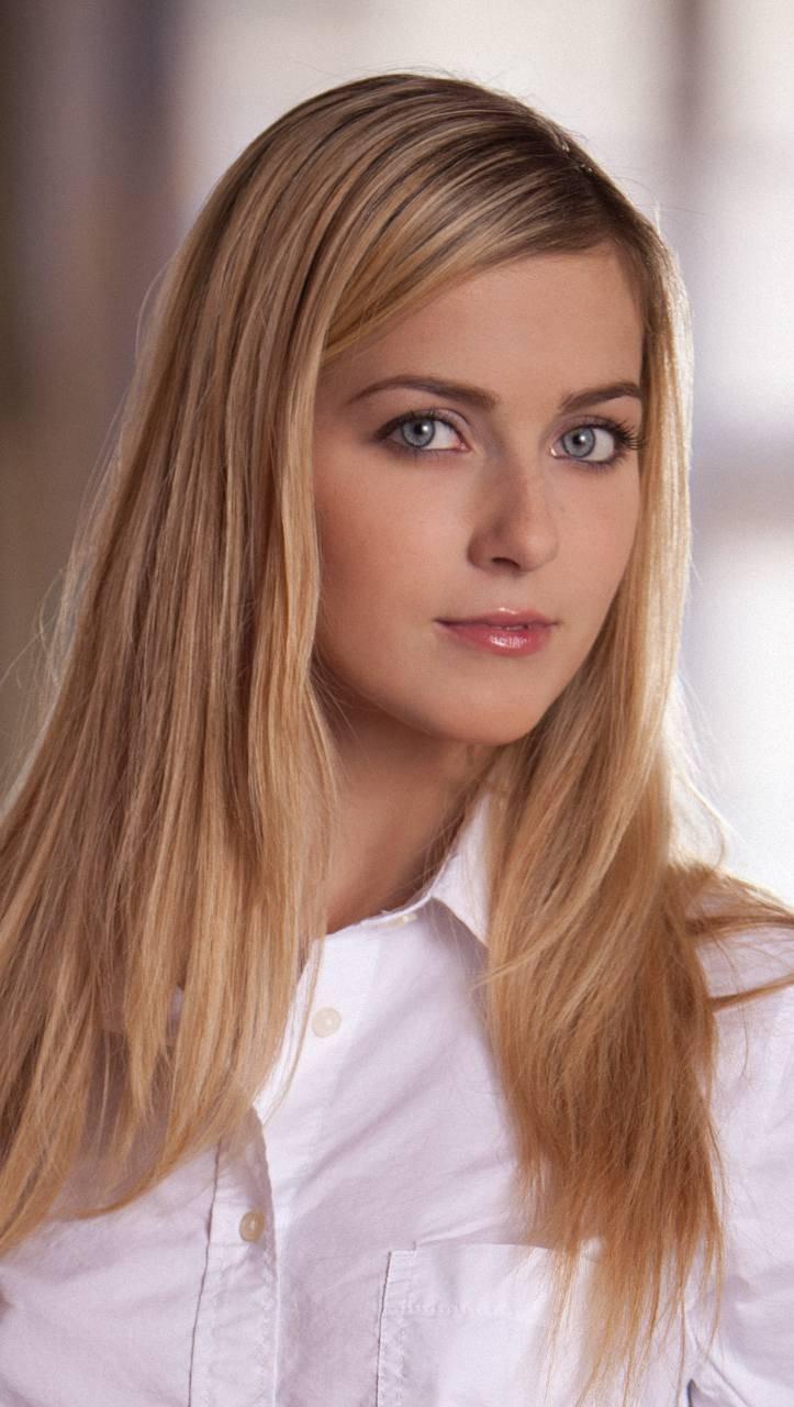 Abigaile Johnson Wallpapers - Wallpaper Cave