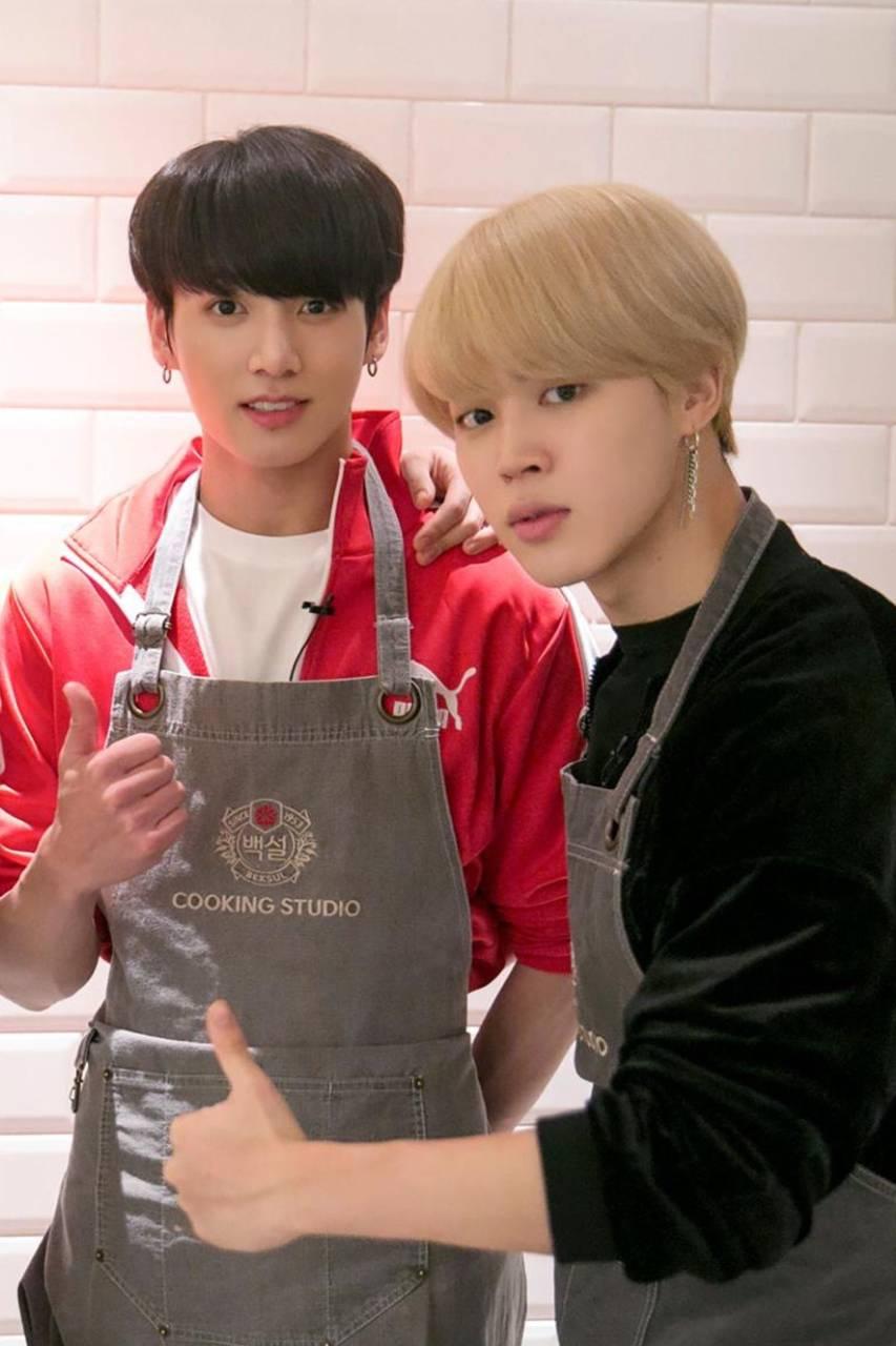 Jungkook And Jimin Wallpapers Wallpaper Cave