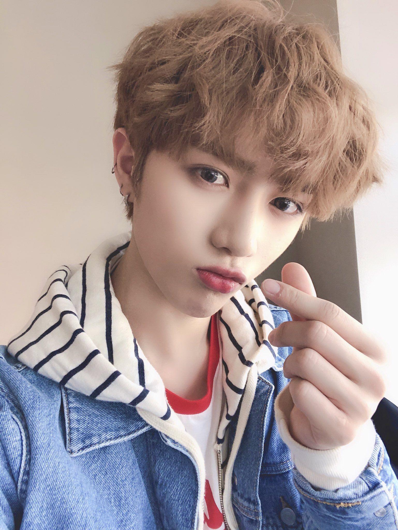 TXT Beomgyu Wallpapers Wallpaper Cave