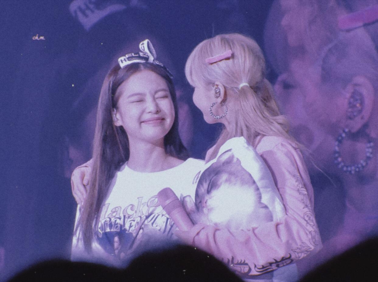 Blackpink Jenlisa Wallpapers Wallpaper Cave