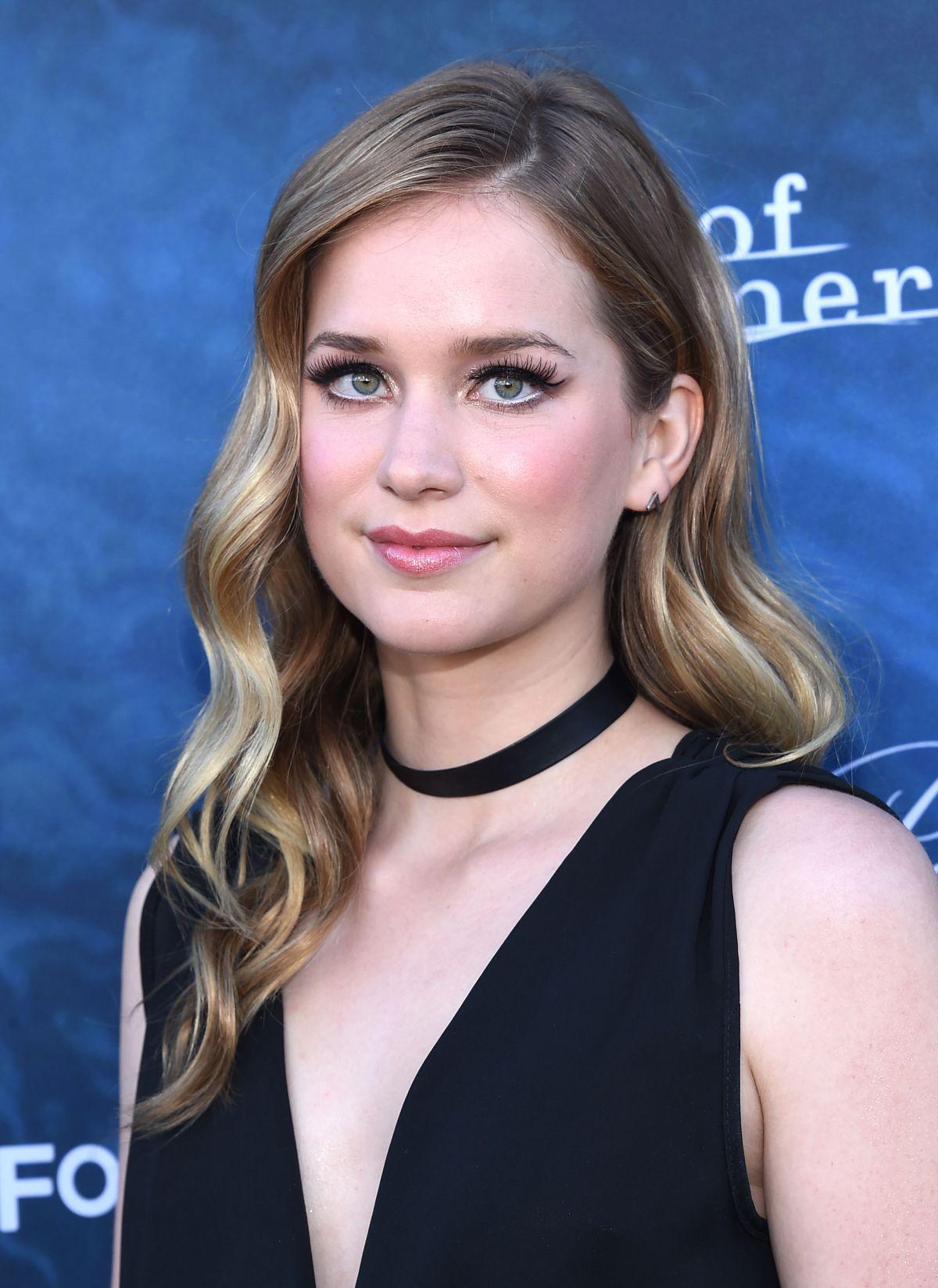 Elizabeth Dean Lail Wallpapers - Wallpaper Cave