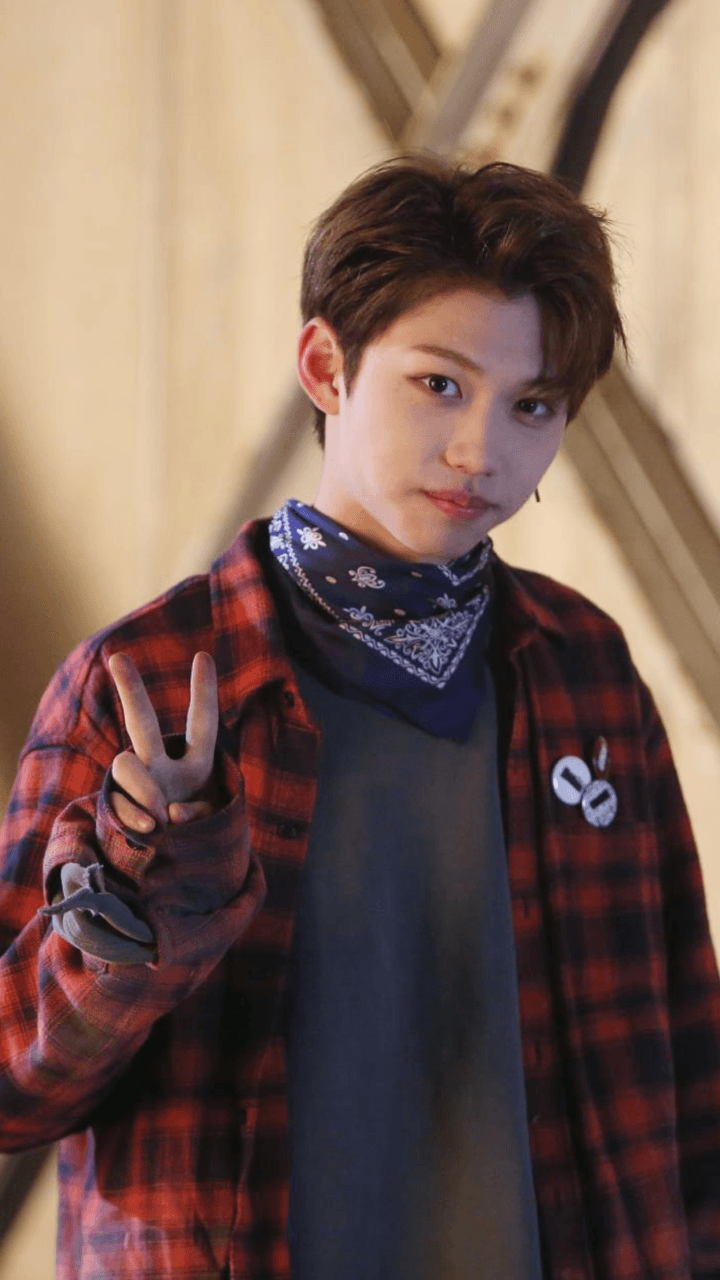 Felix Stray Kids Wallpapers Wallpaper Cave