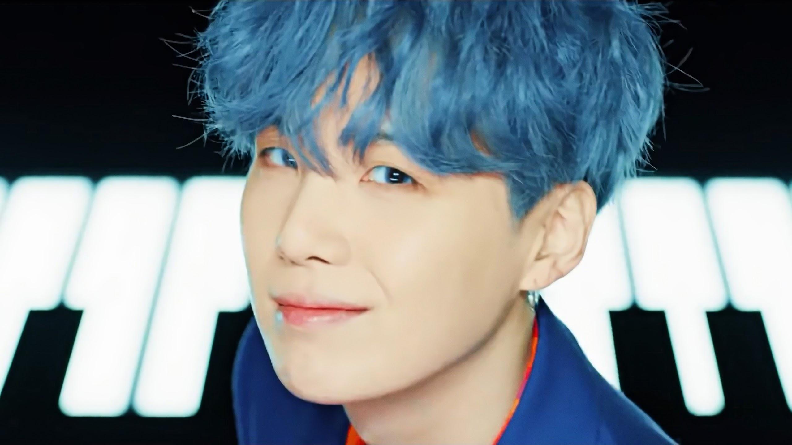 BTS Boy With Luv Desktop Wallpapers Wallpaper Cave
