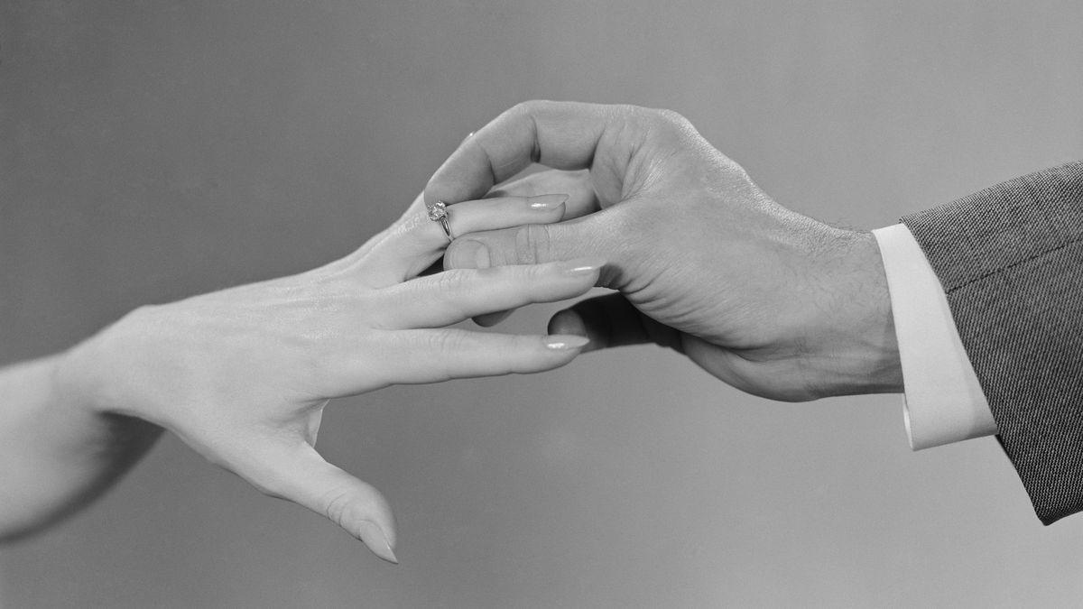 Boy And Girl Engaged Hand Photography Wallpapers Wallpaper Cave