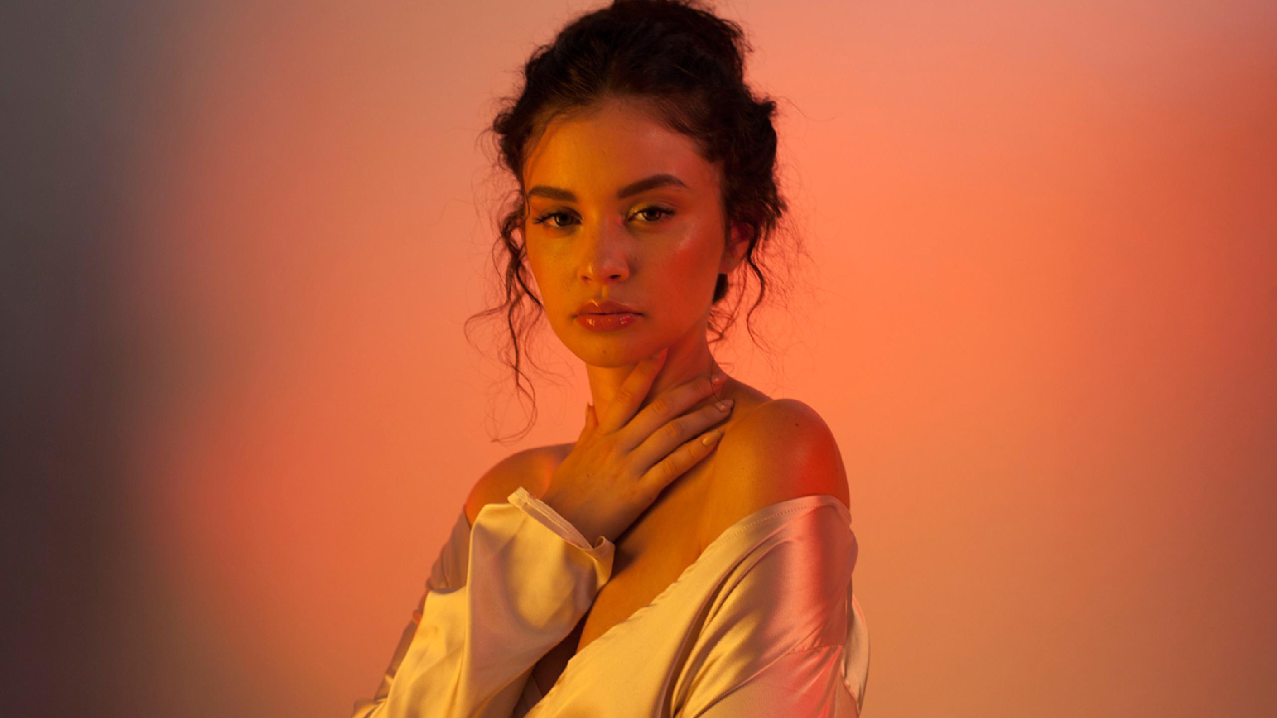 Sabrina Claudio Wallpapers Wallpaper Cave