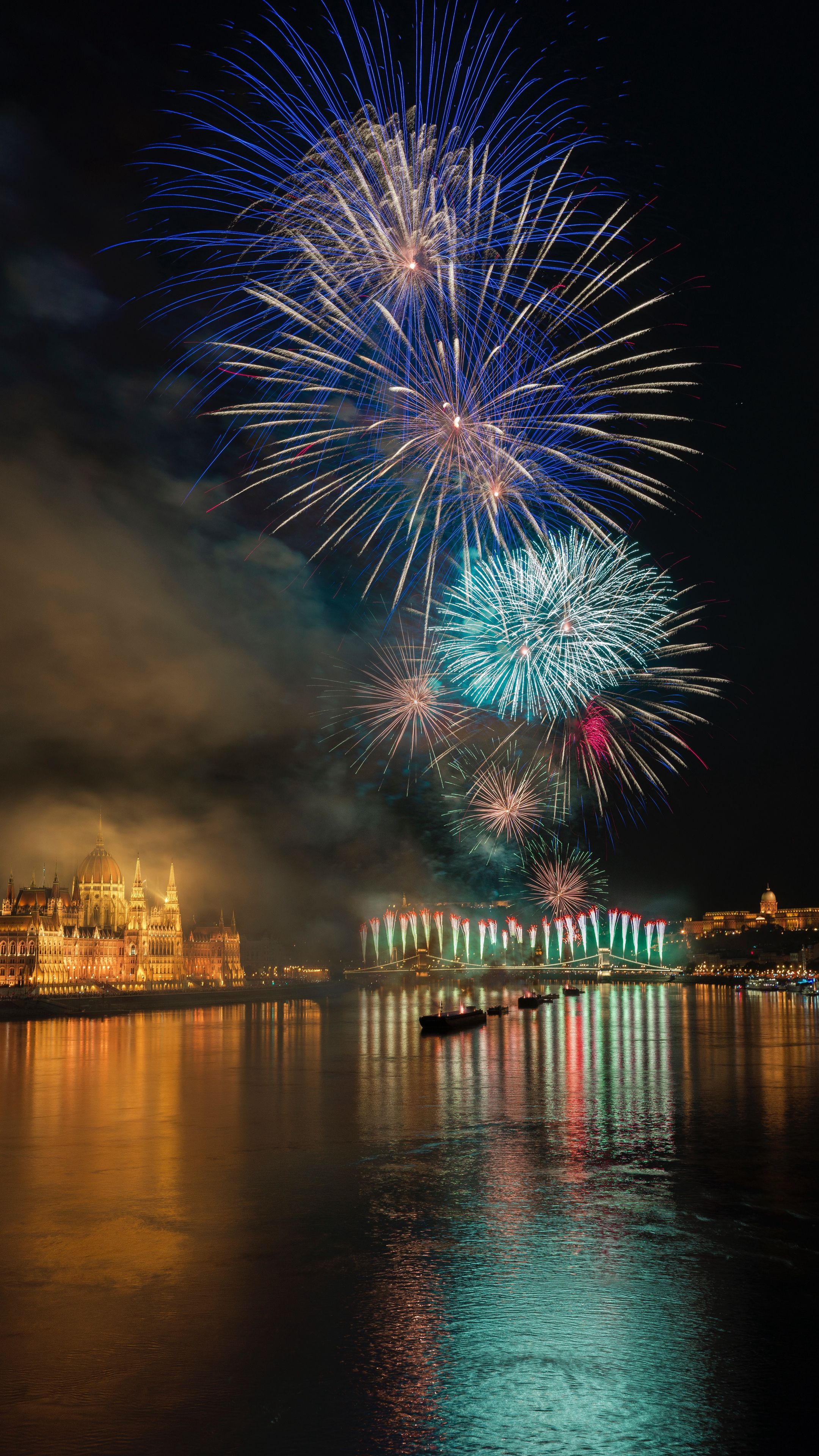 Fireworks 4k Wallpapers Wallpaper Cave