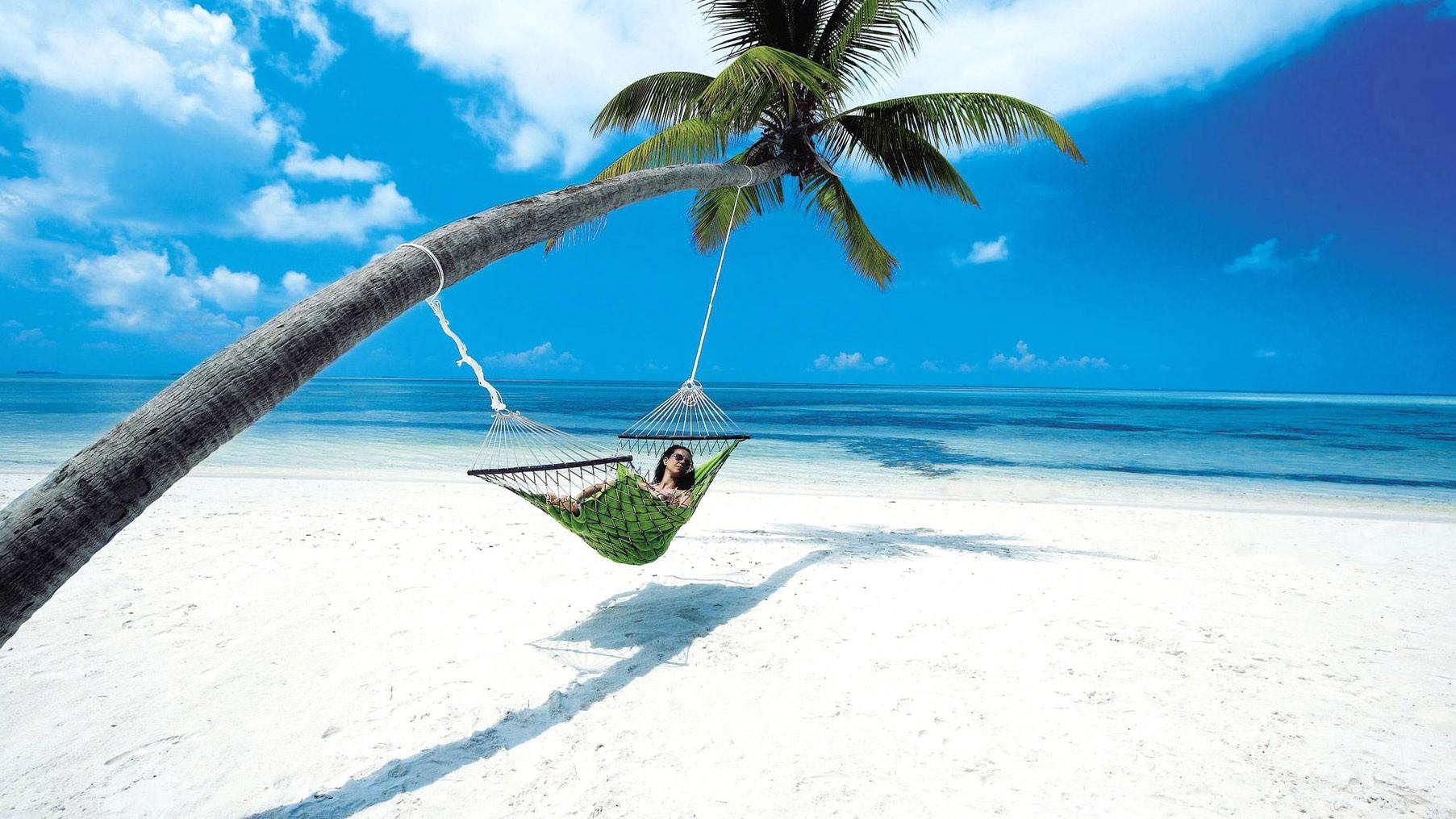 Girl On Beach Wallpapers Wallpaper Cave