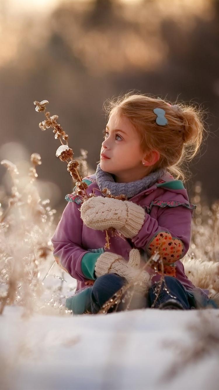 Adorable Little Girl Wallpapers Wallpaper Cave