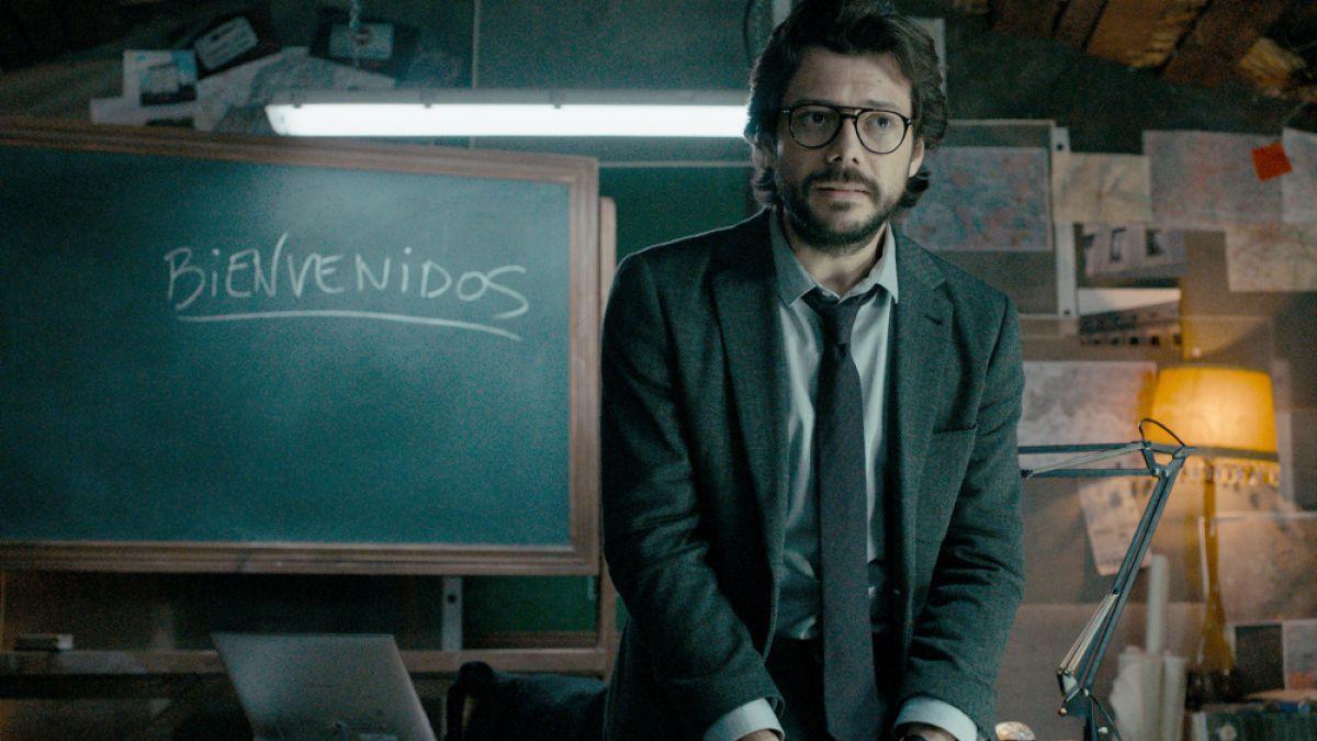 Money Heist Professor Wallpapers Wallpaper Cave