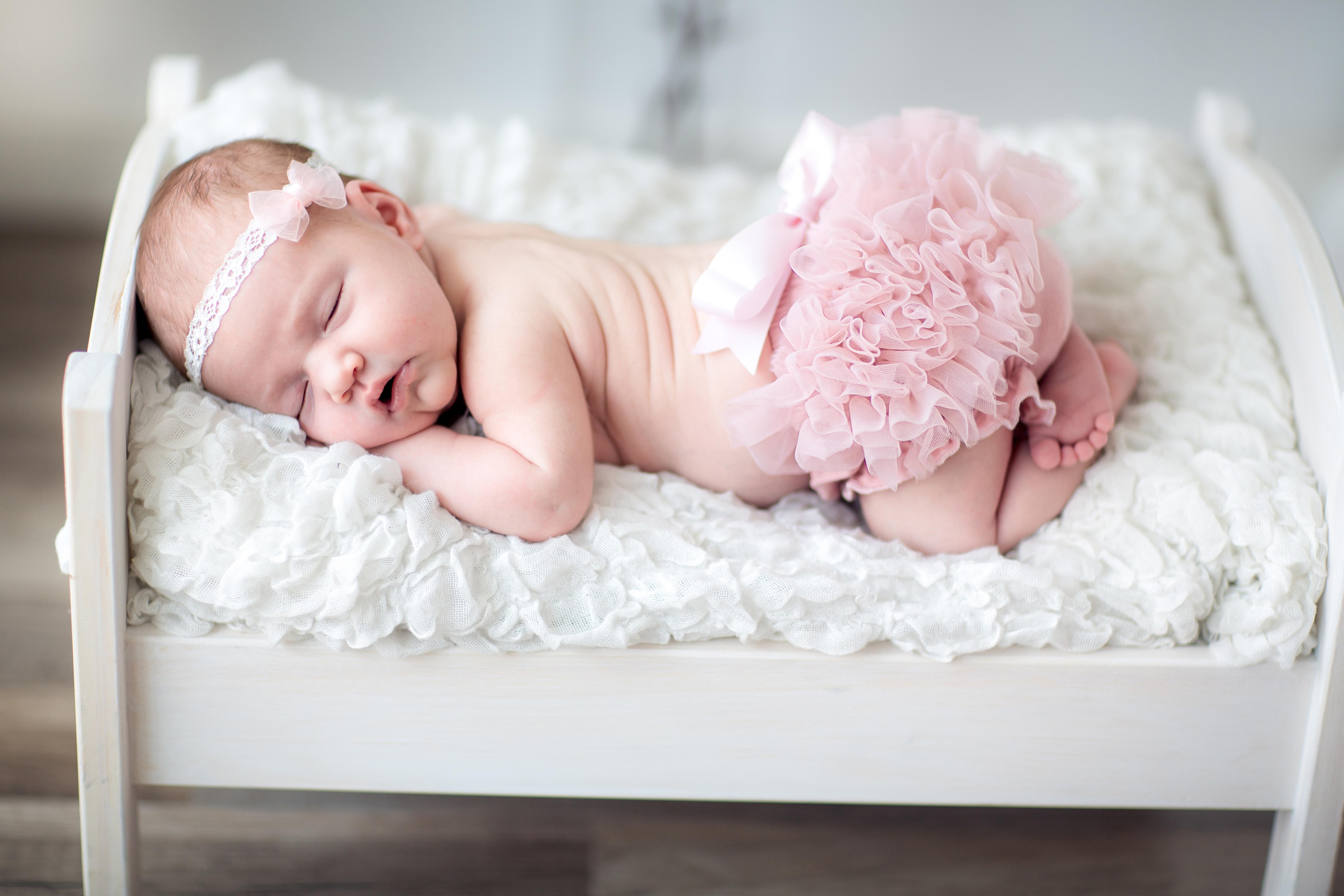 Newborn Baby Girl Wallpapers Wallpaper Cave
