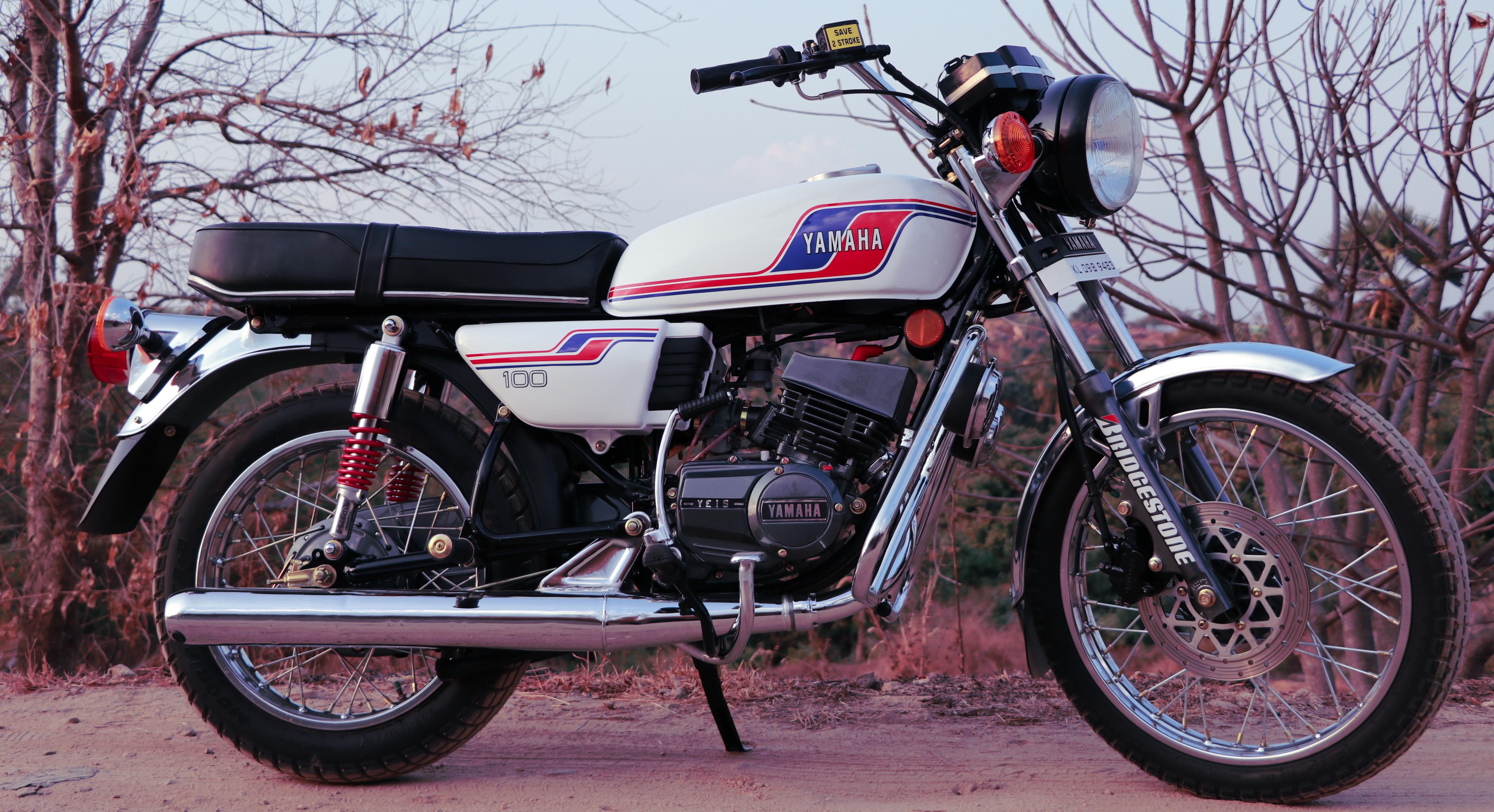 Rx 100 Bike Wallpapers Wallpaper Cave