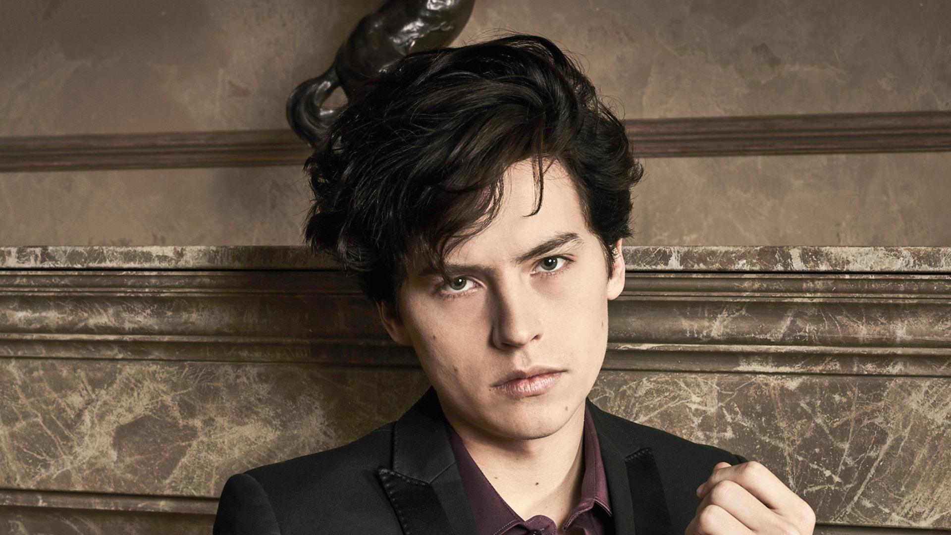 Cole Sprouse Desktop Wallpapers Wallpaper Cave