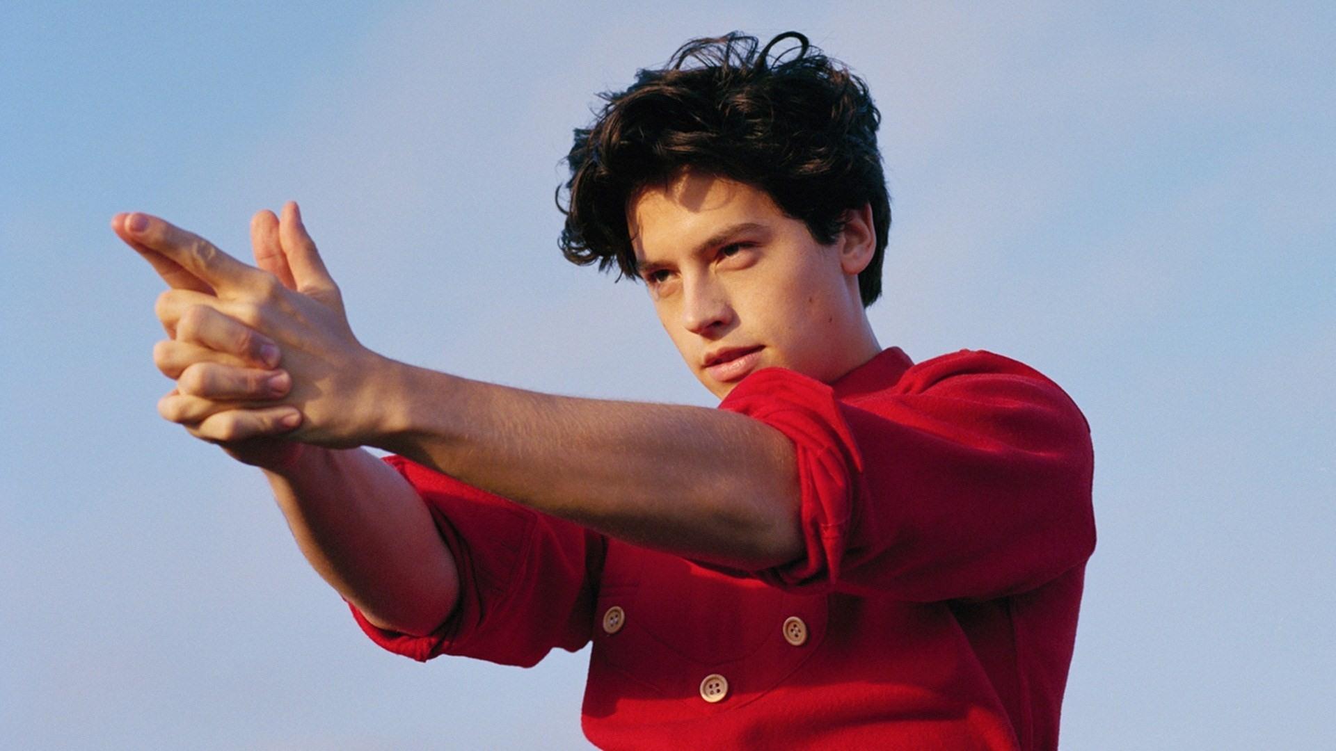 Cole Sprouse Desktop Wallpapers Wallpaper Cave