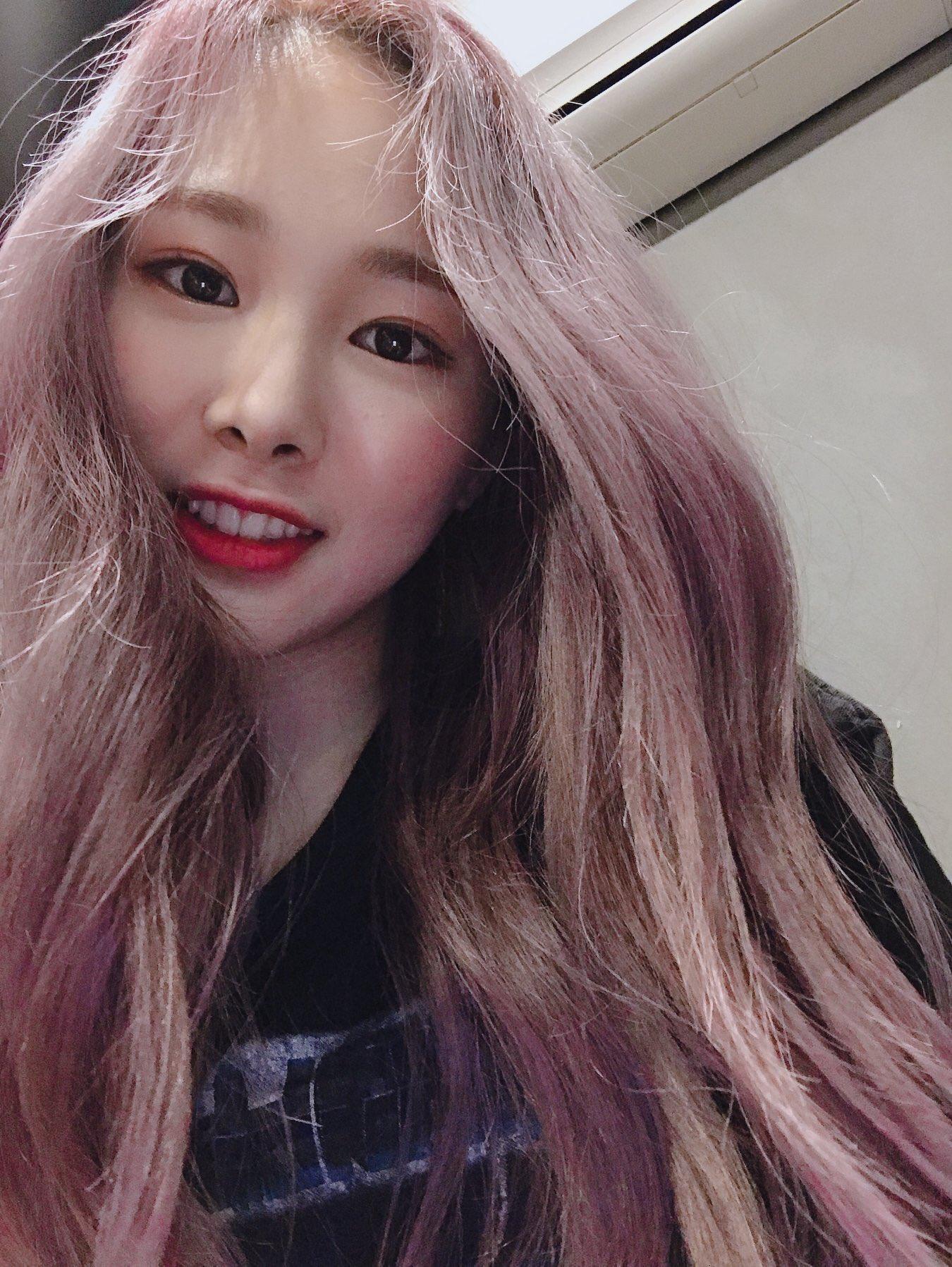 EVERGLOW Mia Wallpapers Wallpaper Cave